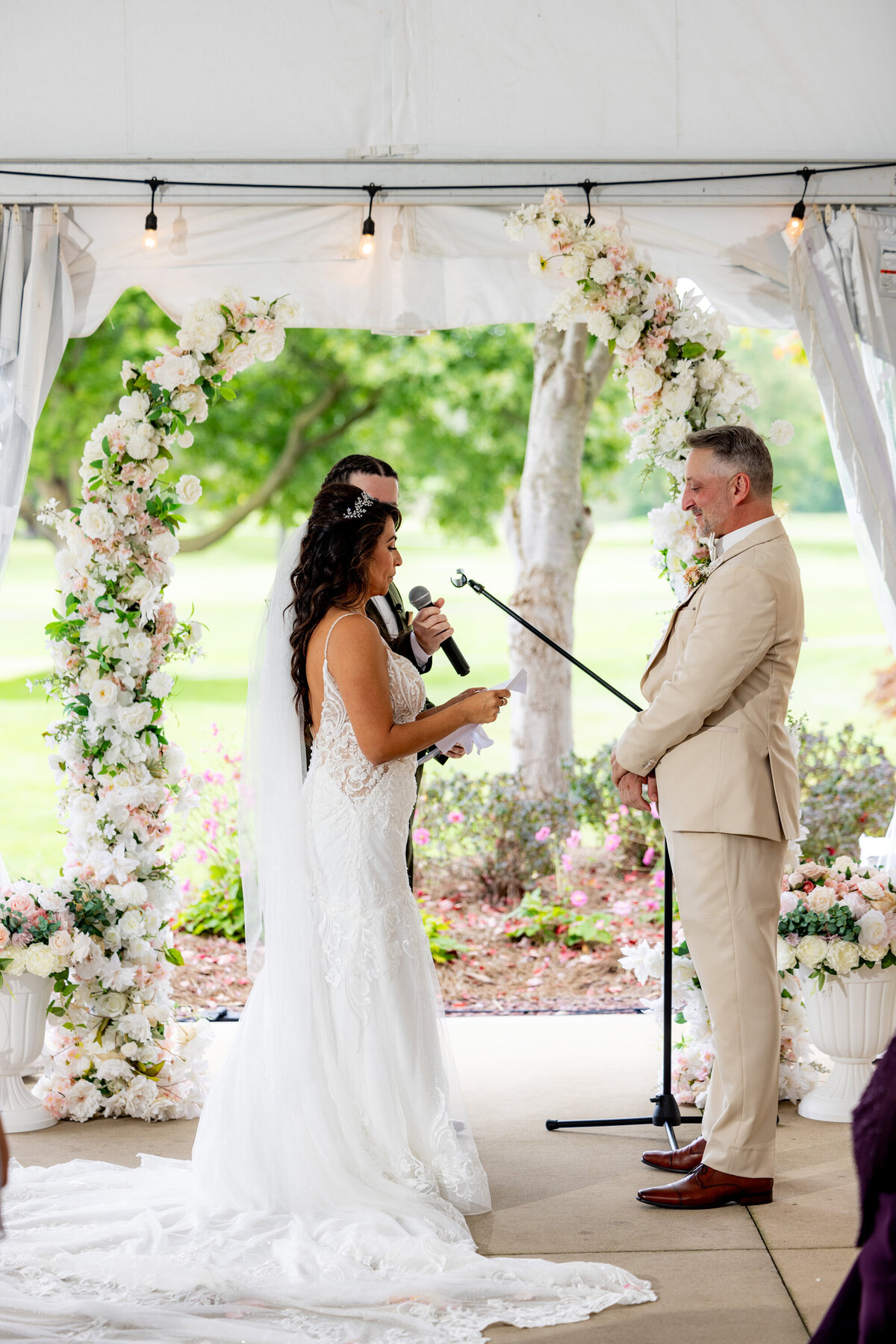 Neriphoto-Cascade-hills-Country-club-wedding-039