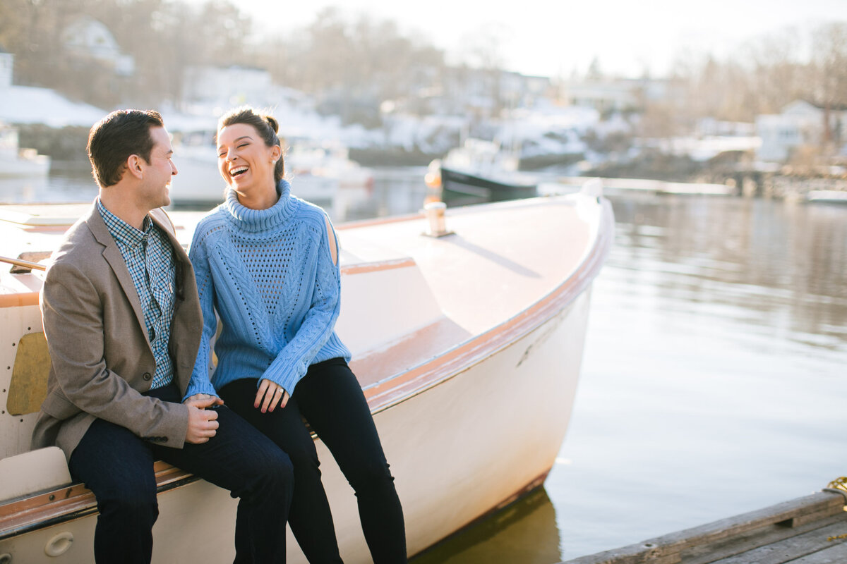 candid-boston-engagement-photographer-zev-fisher098