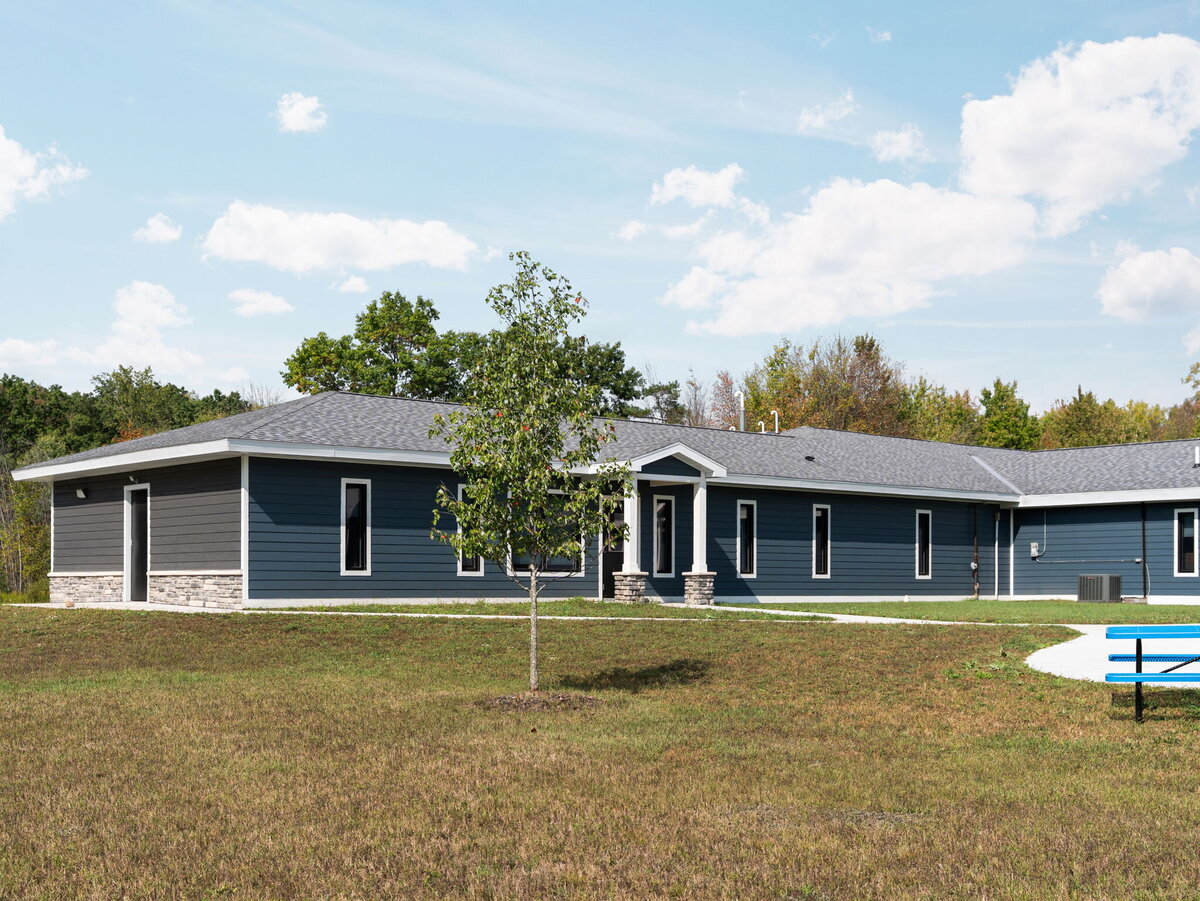 103-web-or-mls-A7403580