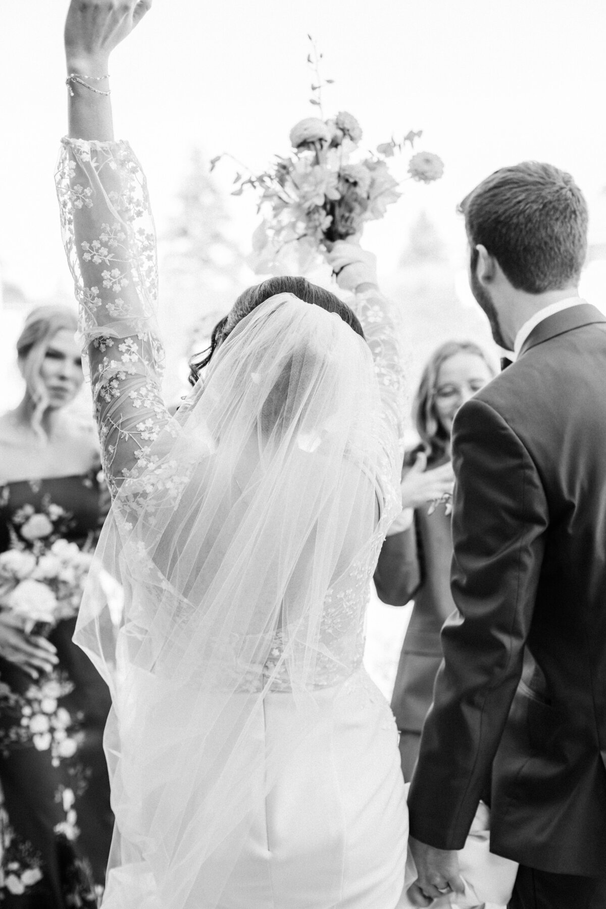 Gabriella & Connor Wedding Sneak Peeks-53