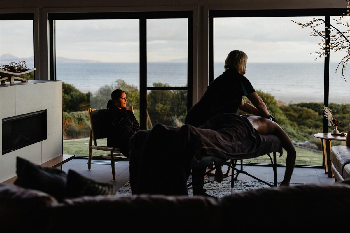 Christine-Amit-Tasmania-Elopement-27