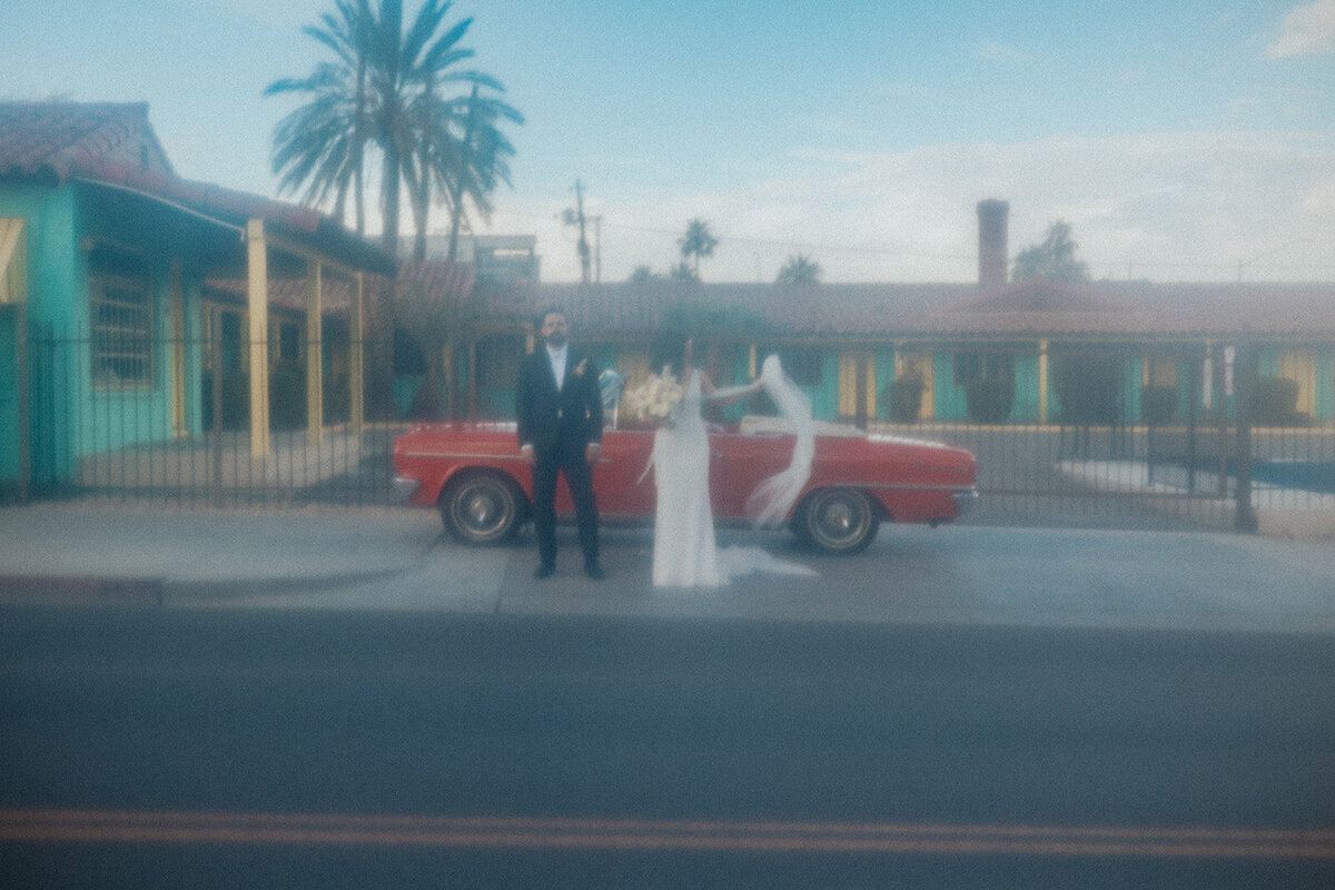 E+D Romantics - The Combs Creative - Las Vegas Wedding - P3 Events - Sure Thing Chapel Elopement (43 of 193)_websize