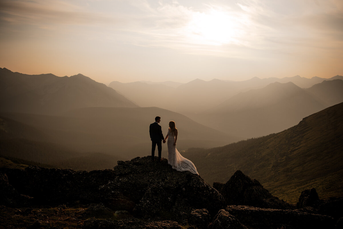 Alberta-hiking-elopement-15