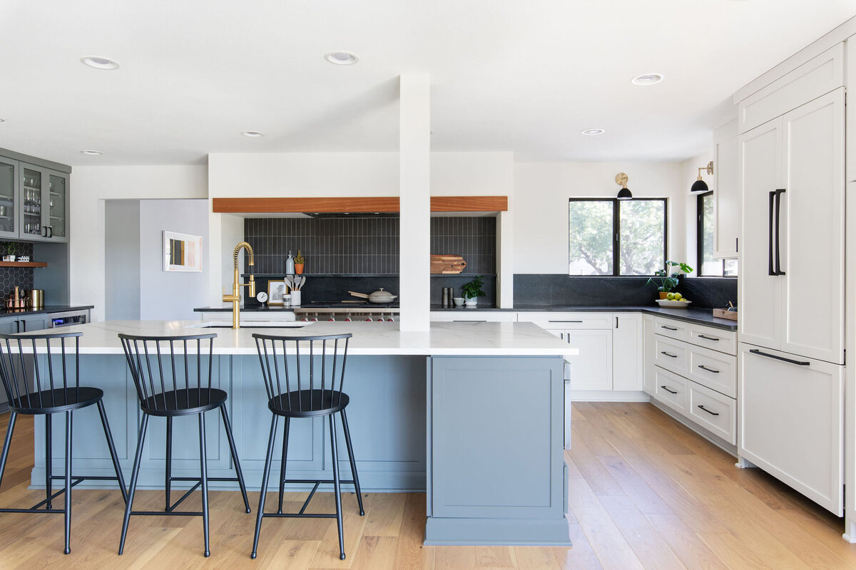 Hello Home Modern Transitional Kitchen with Shaker Cabinets 6