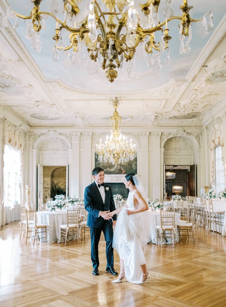 Rosecliff Mansion Wedding--3