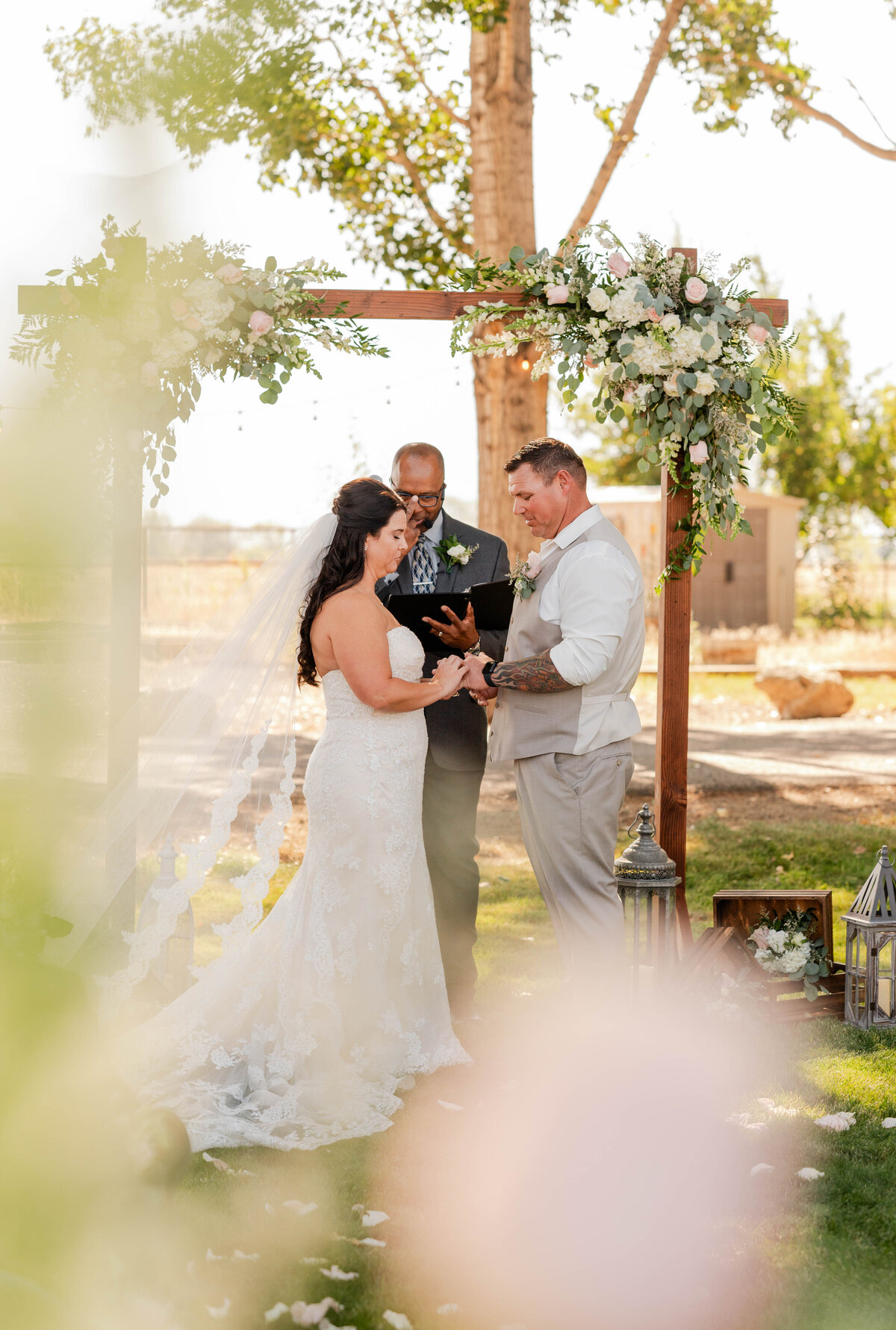 Twisting-T-Bar-Ranch-Wedding-Ceremony