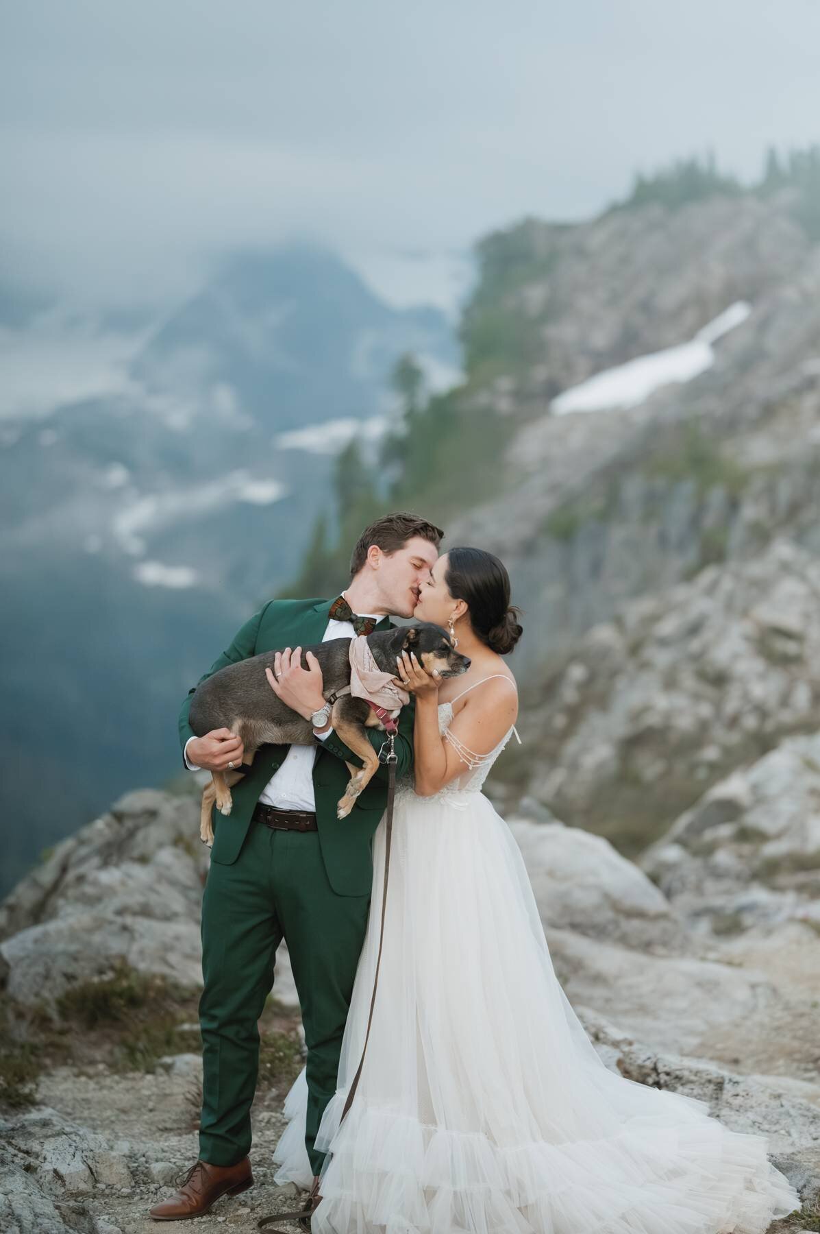 07-24_Brianna & Michael_Artist Point Elopement_PaytonRademacherPhoto-534