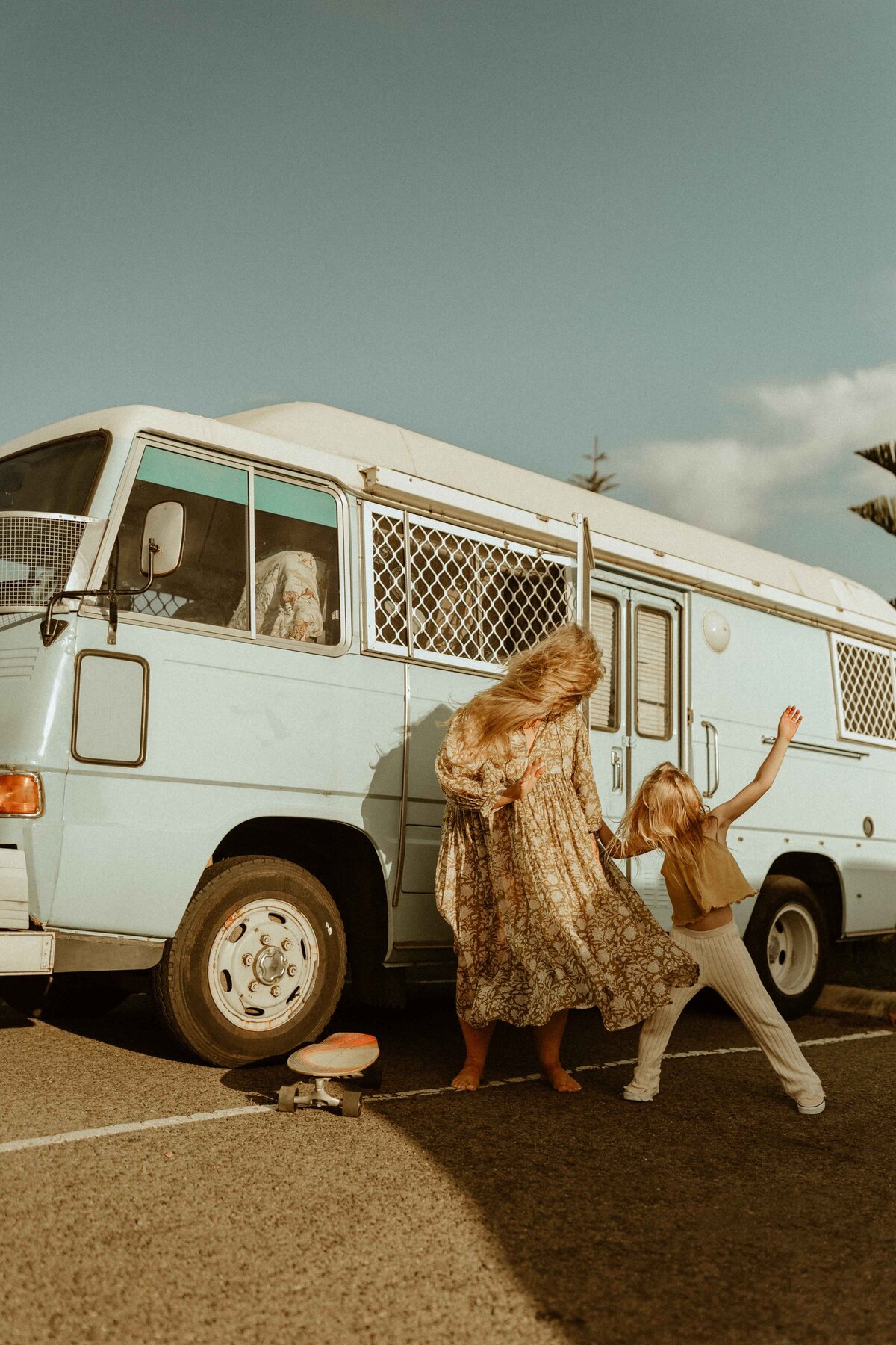 emmawandphotography_bundneena_kurnell_motherhood_sutherlandshirephotographer_cronullaphotographer_motherhood_sydneymotherhoodphotographer_royalnationalpark_familyphotographer_sutherlandshirefamilyphotographer_cronullafamilyphotographer_beachshoot_beachfamilysession_vanlife_urbanfamilyphotographer