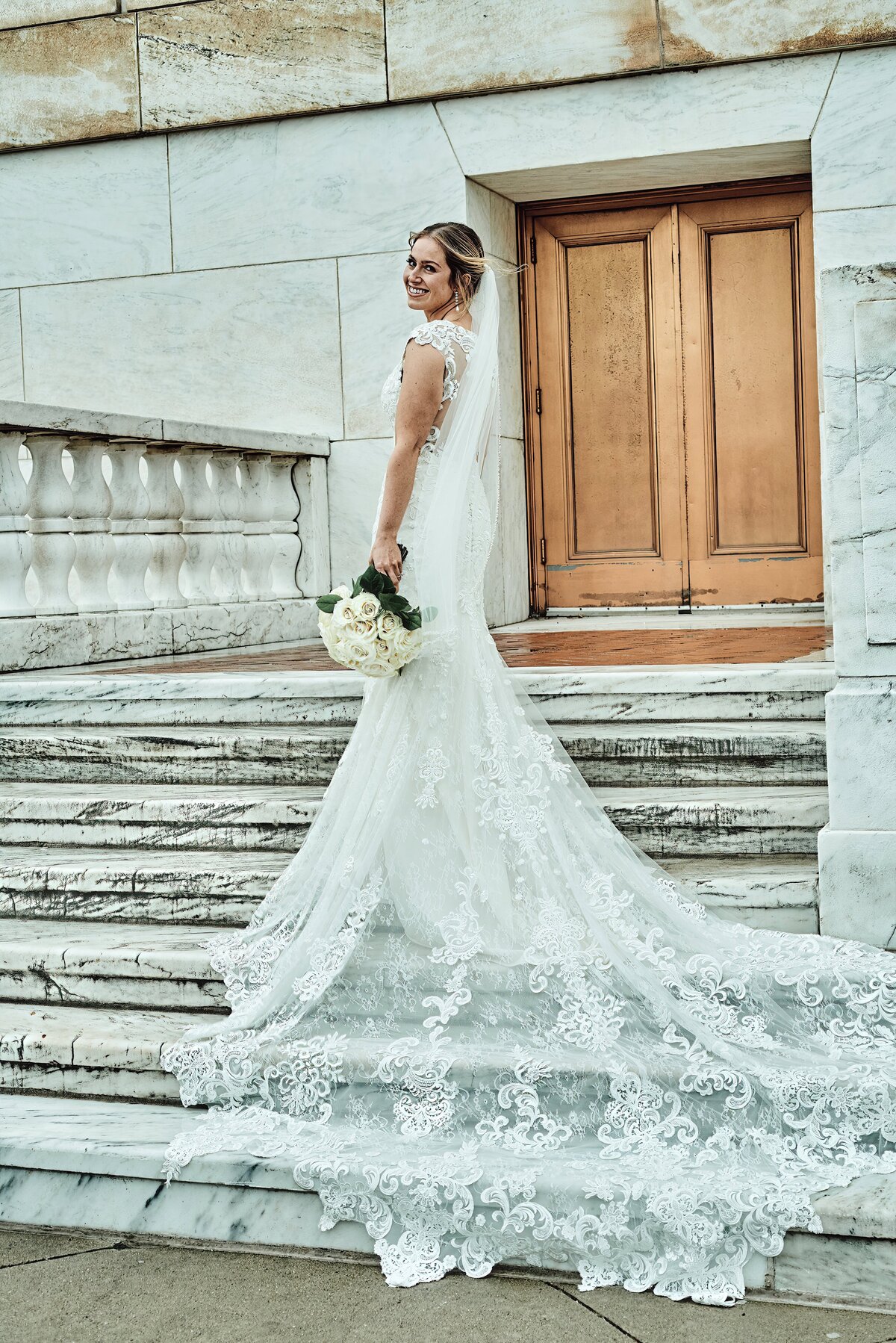 DetroitInstituteofArtWeddingDetroitMichiganErikaBlackPhotography_281