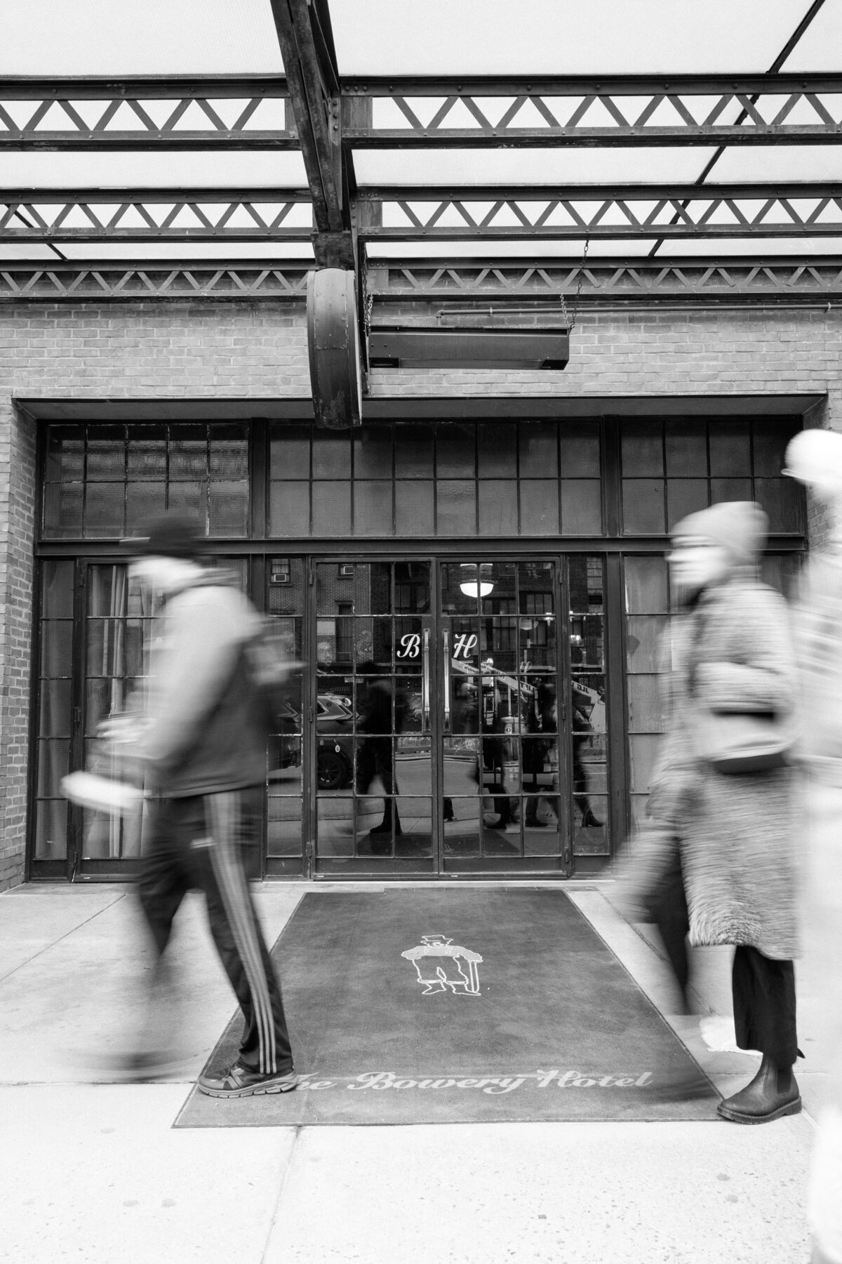 Noelle & Josh - NYC St Patricks Bowery - Wedding Previews 002