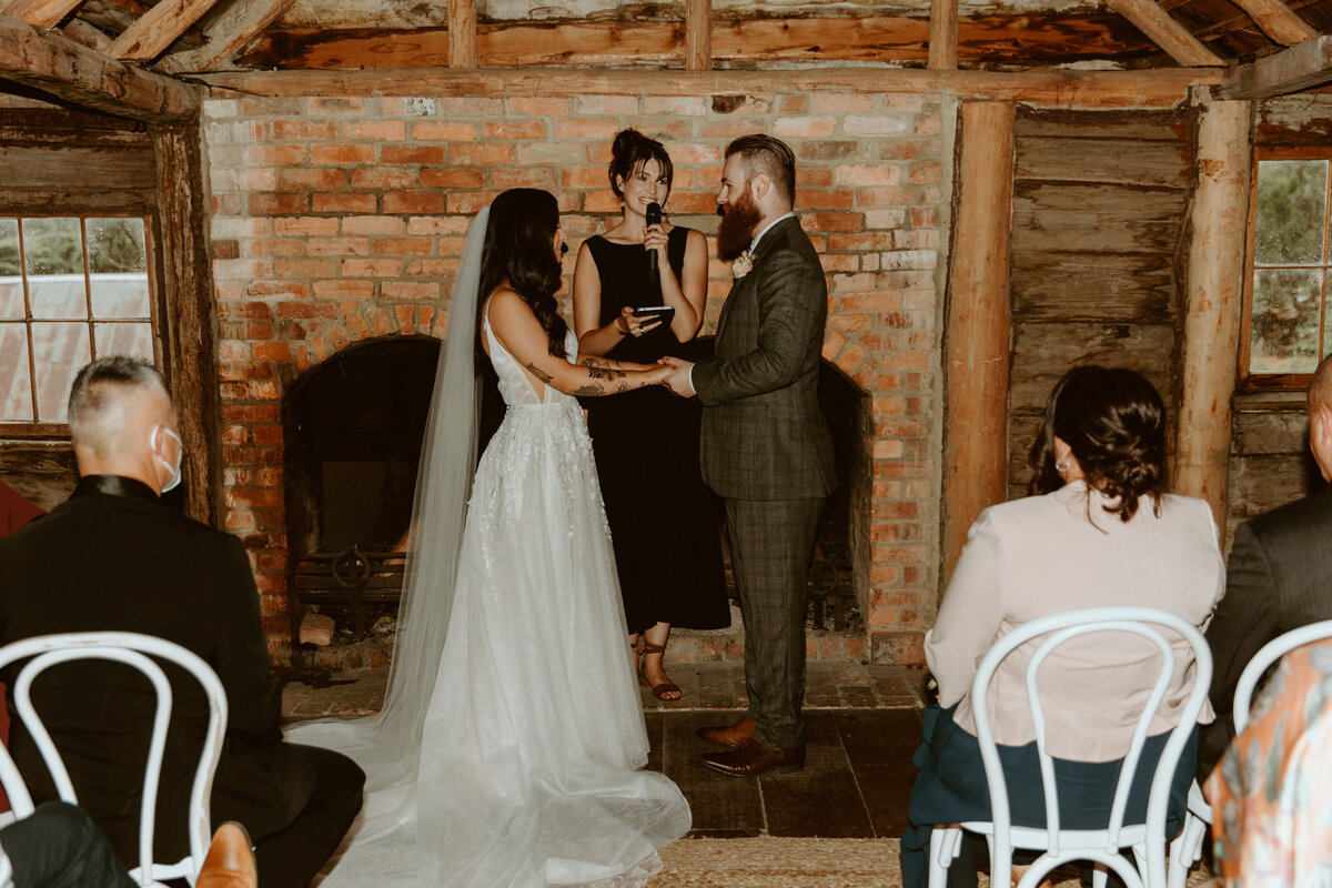 Kayla + Cory Wedding Emu Bottom Homestead Sunbury Daisy + Pine Photography-1781