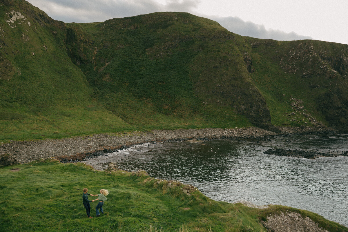 northern-ireland-costal-engagement-photos-meghangibsonphoto-13