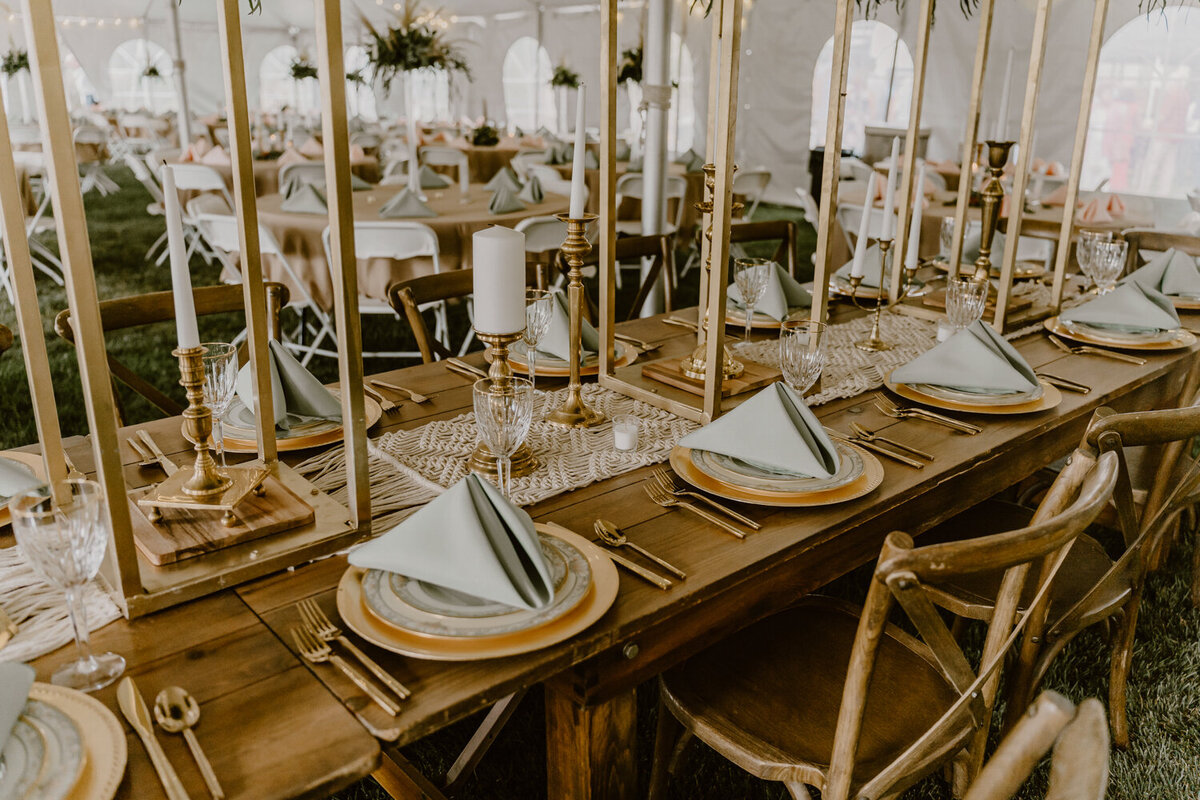 wedding-reception-tables-closeup-iowa-des-moines-wedding-photographer-storyteller-collective-photo-co
