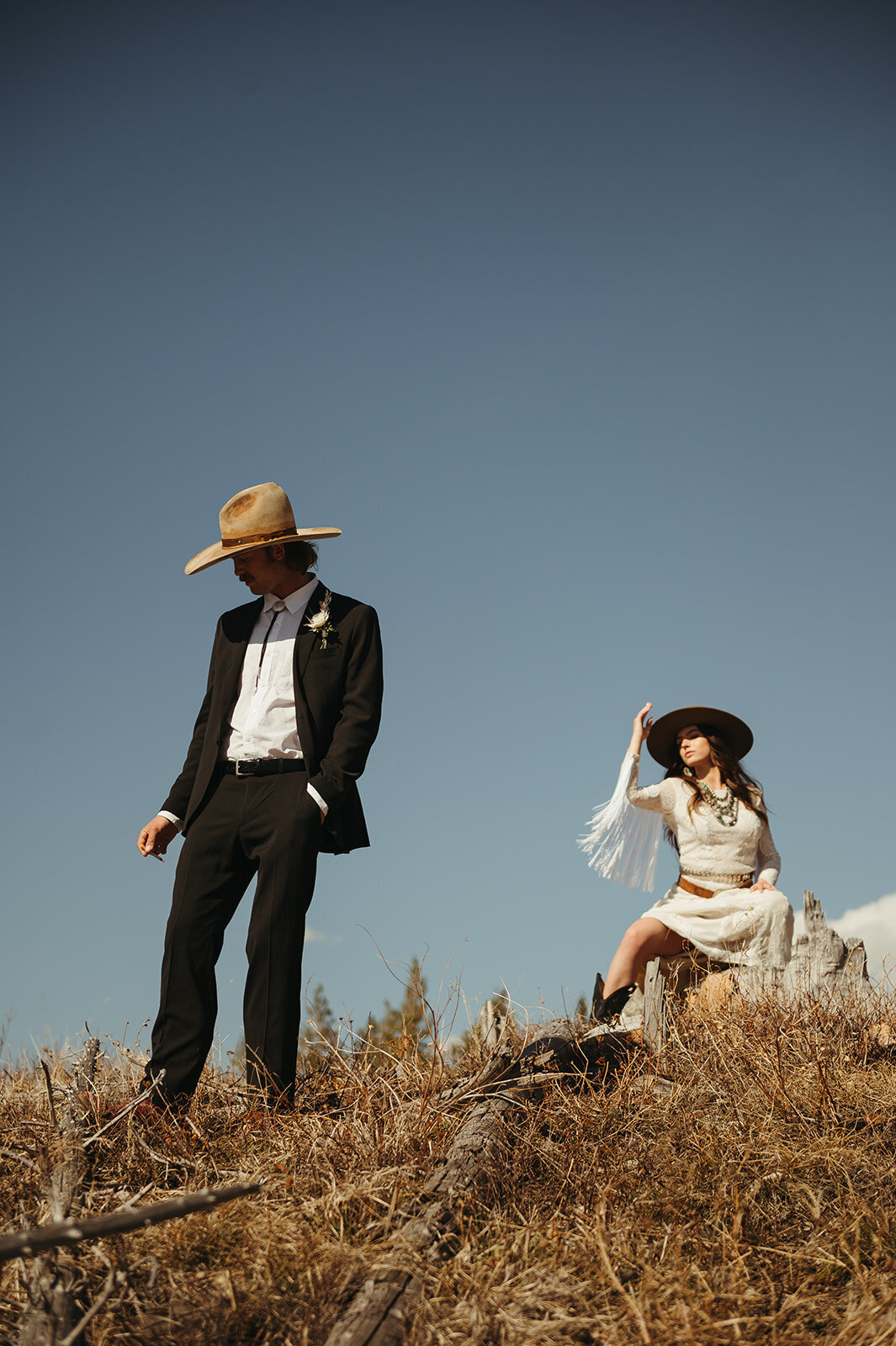 western-boho-glacier-park-elopement-presley-gray-photo-9308