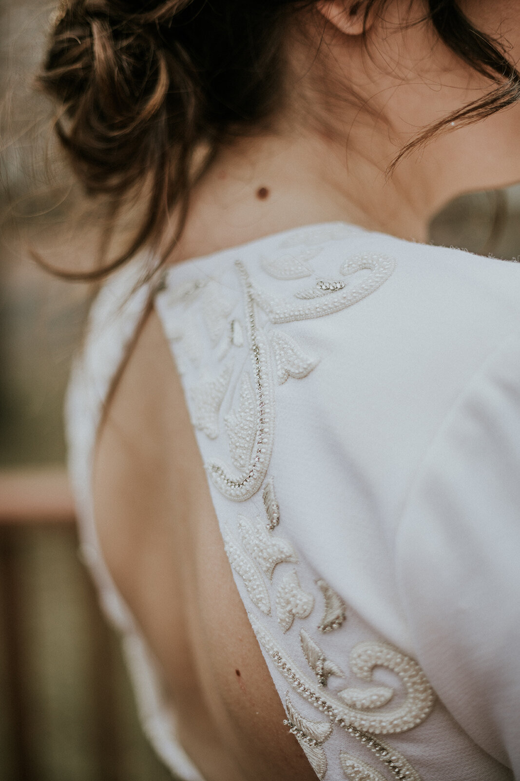 iman-embroidered-wedding-dress-details-edith-elan