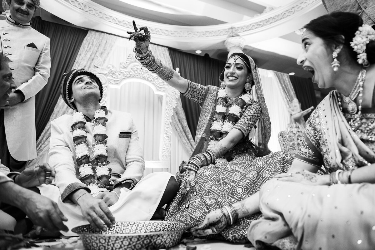Ishan Fotografi is your ideal Gujarati wedding photographer in NJ/NY.