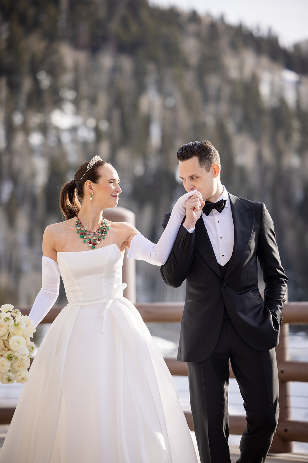 stein-eriksen-lodge-winter-park-city-wedding-pepper-nix-433L-0465
