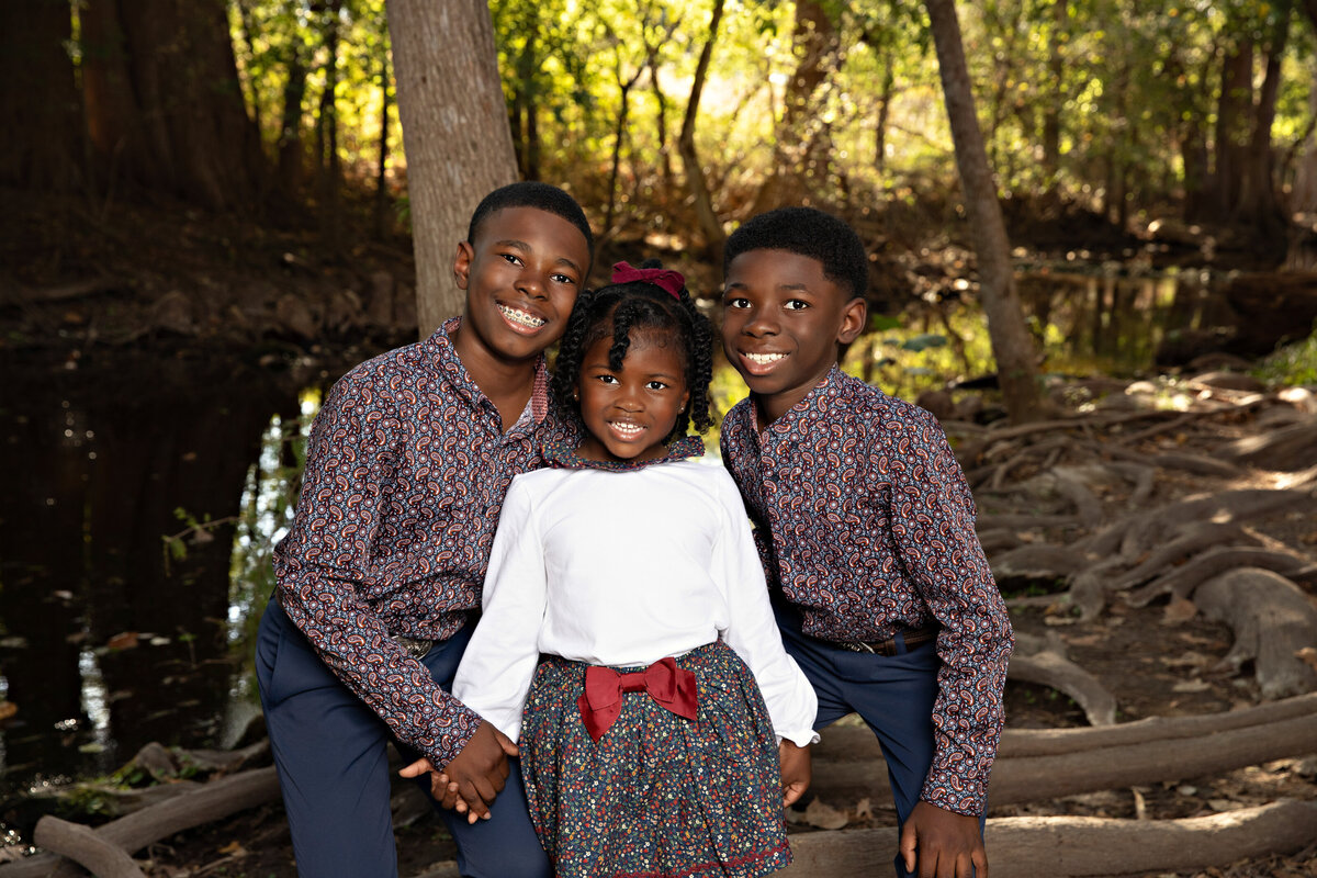 familybirthdaynewbornboyamilynewborngirlfirstbirthdayportraiturephotographystudioportraitsnewborngirlboyfamilyEvaMaganaPhotographychildphotographer (5 of 6)