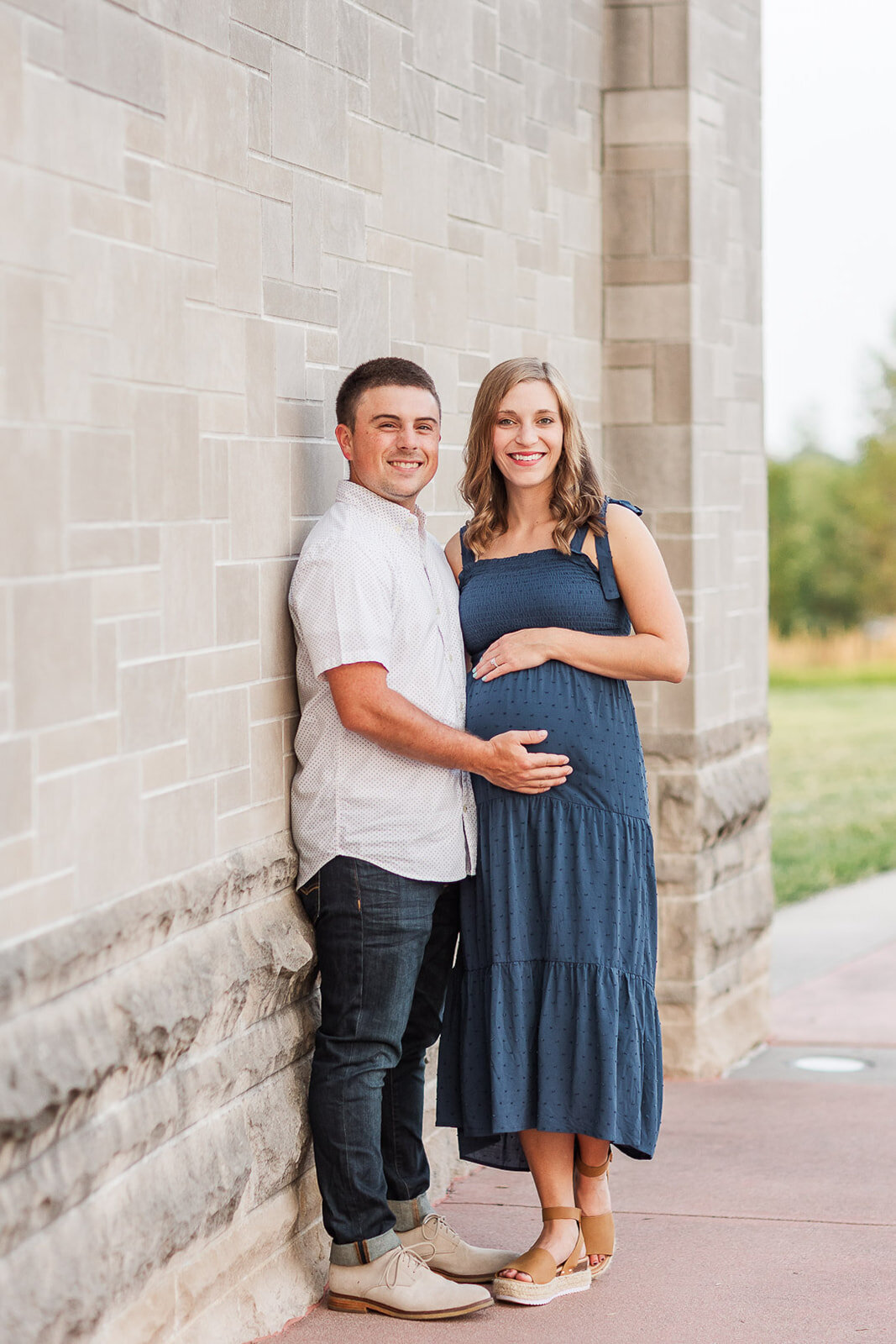 2023 Maternity Session _ Cox Hall Gardens_Alexis Fox Photography + Maternity Session + Cox Hall Gardents + Carmel + Indiana (22 of 24)