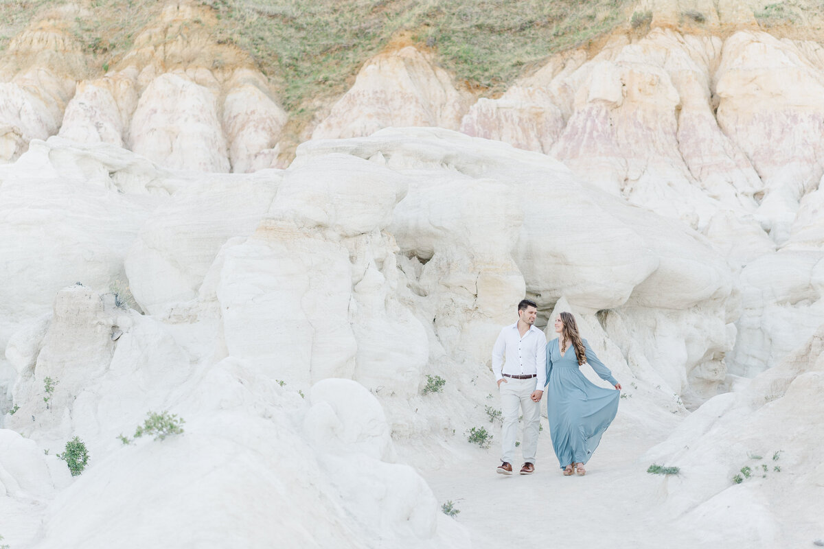 Paint Mines Interpretive Park El Paso Colorado Engagement Session Light and Airy Romantic Pictures Elena Spraguer Photography 0030