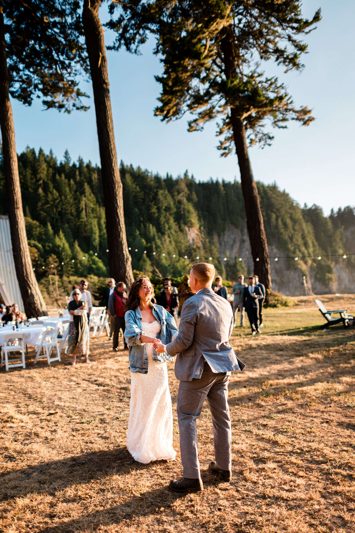 Agate Beach Lodge Wedding Couple