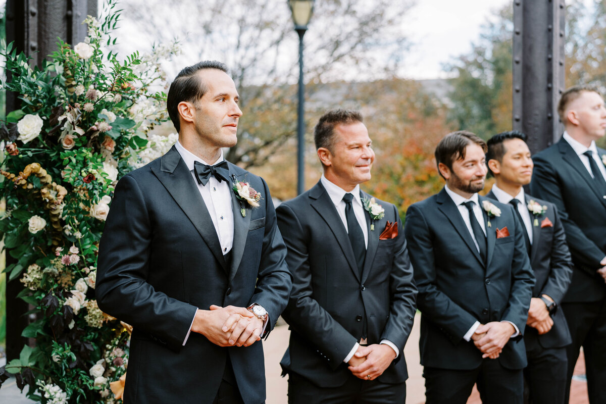 Phoenixville-Foundry-Romantic-Fall-Wedding-Photographer-Ceremony-Photos_89