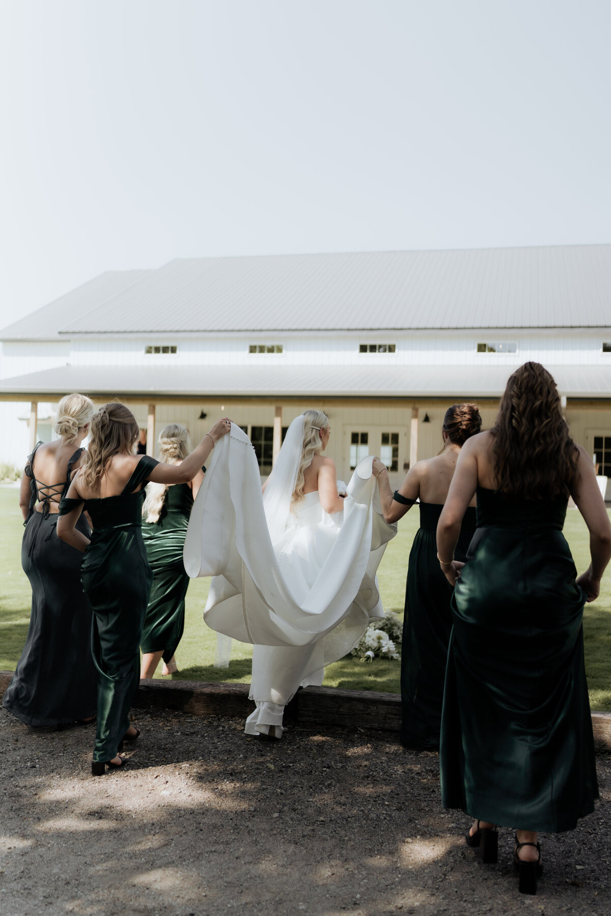 pile-wedding-404