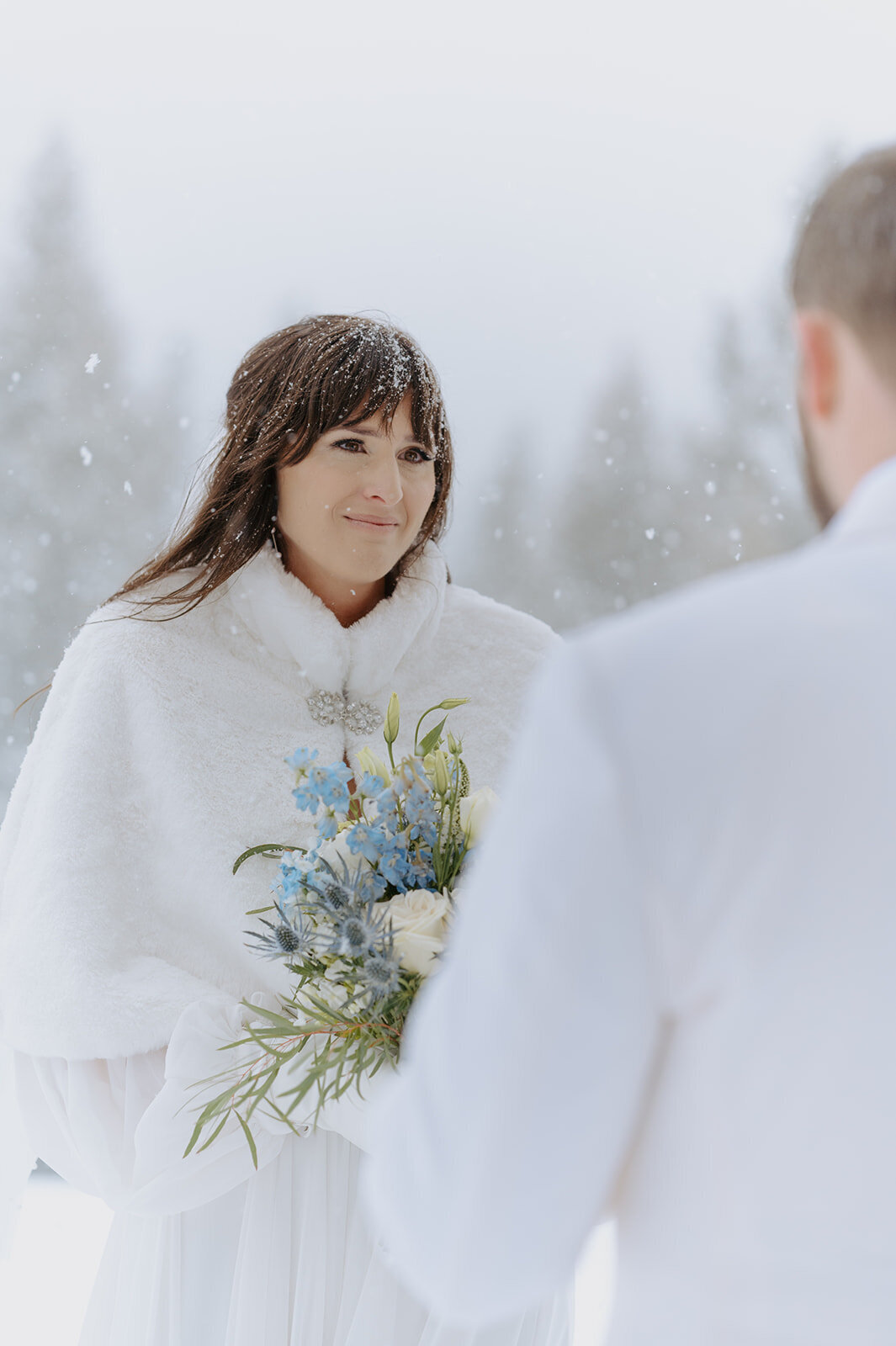 Winter-Elopement-B-T-136