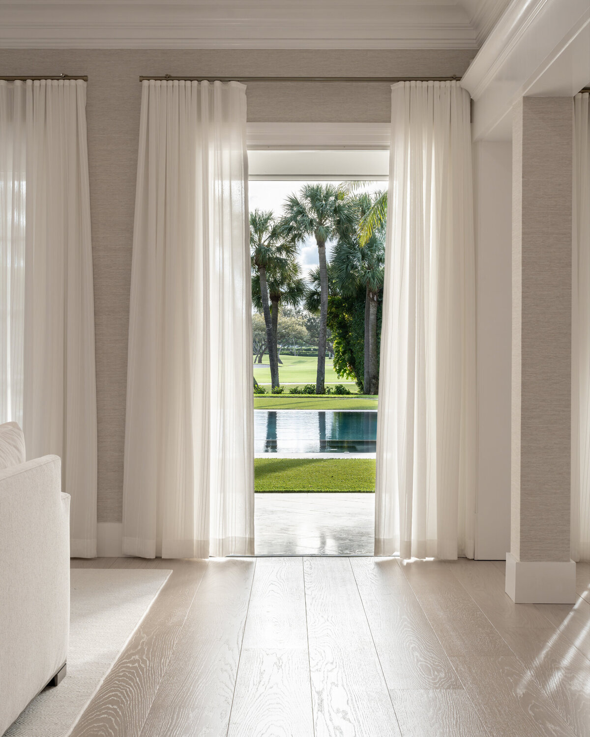 DLT-Interiors-Palm-Beach-Interior-Designer-10