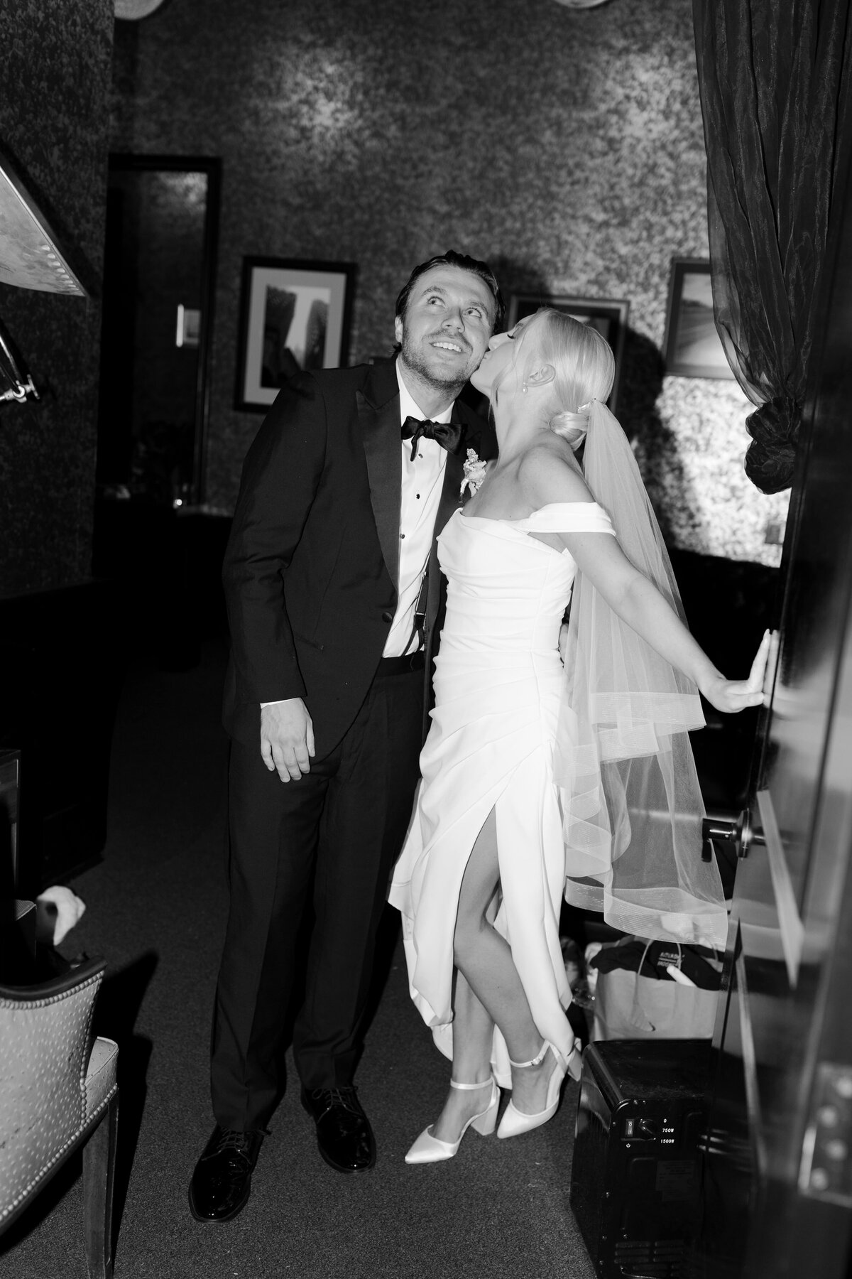 Alyssa_Flood_Photography_Sarah_Teddy_Wedding-506