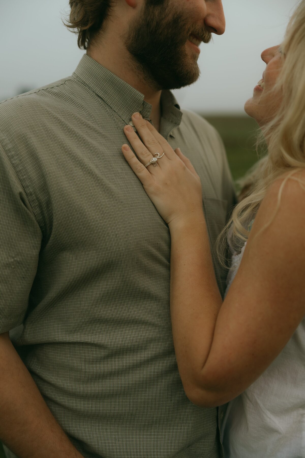 Missouri Wedding Photographer _ Documentary wedding photographer _ STL Engagement Photographer _-23
