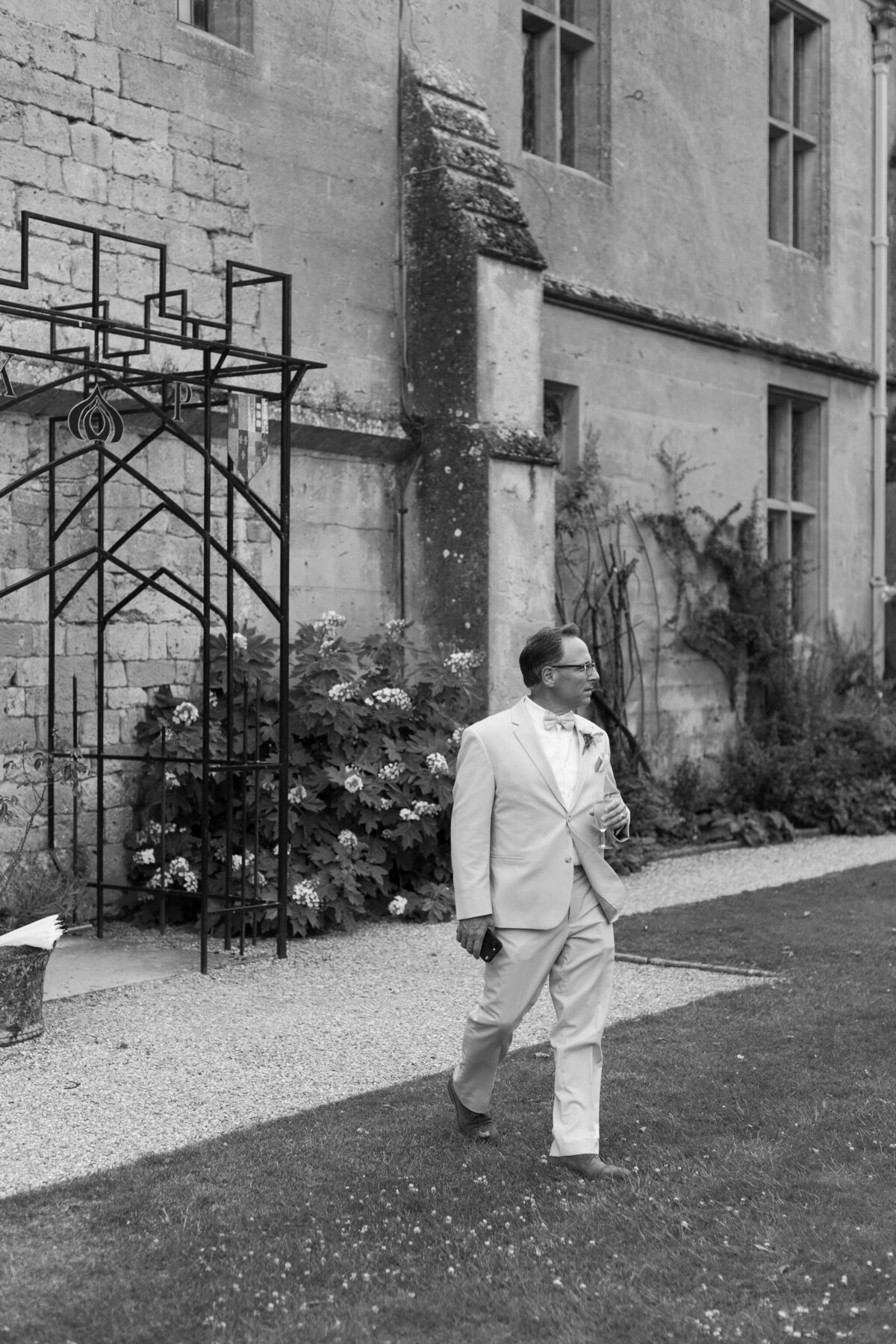 cotswolds-film-wedding-photographer-destination271