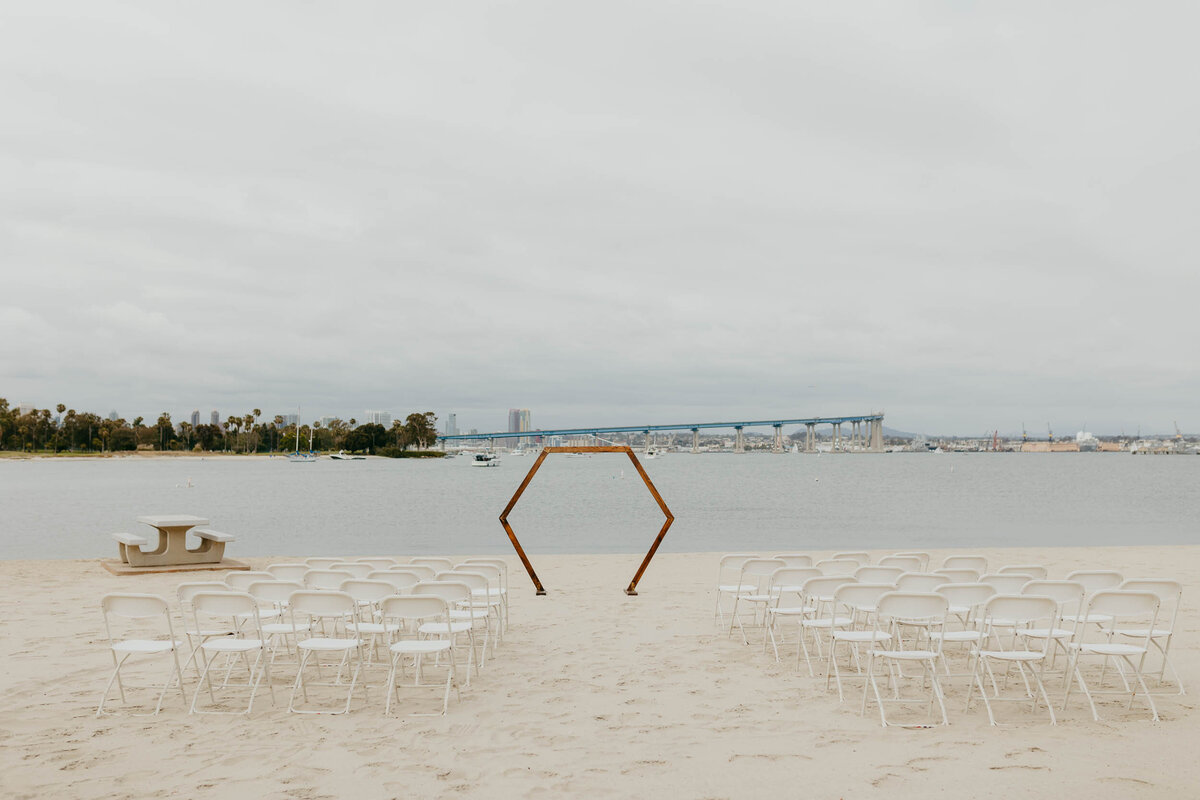 Lexx Creative-Coronado Club Room-San Diego Skyline Beach Wedding-14