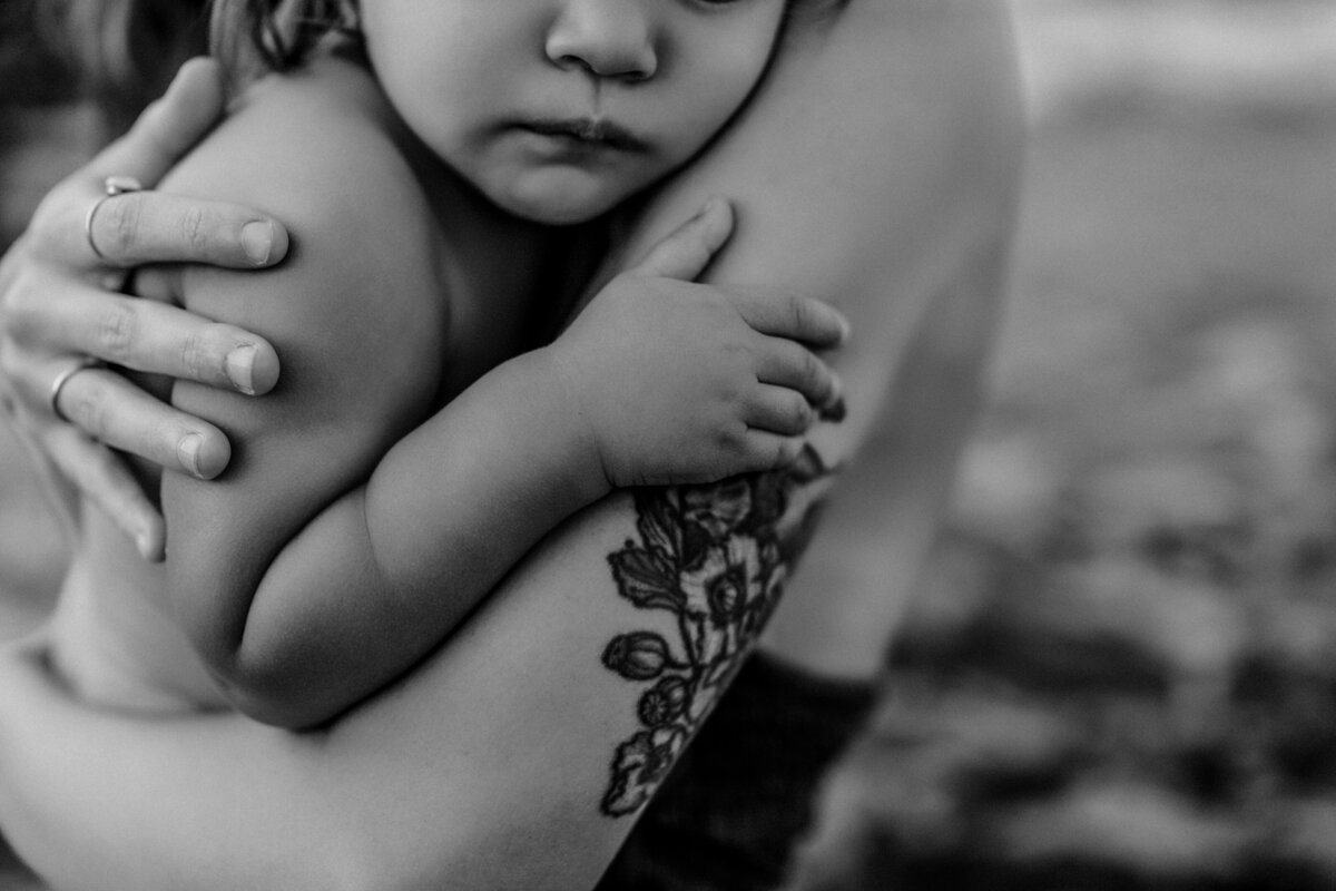 Madelyne-Dawson-Photography-Boynton-Beach-FL-Family-Photographer-Jen-Breastfeeding-44