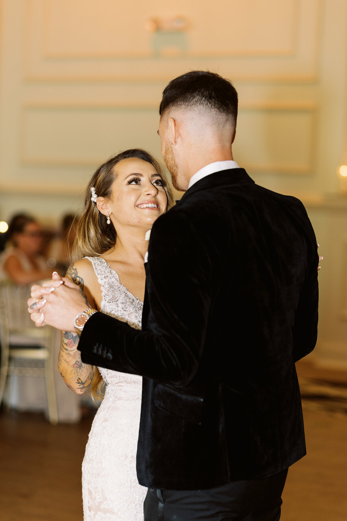 CescapheBallroom_PhiladelphiaWedding_TaylorNicollePhoto-137