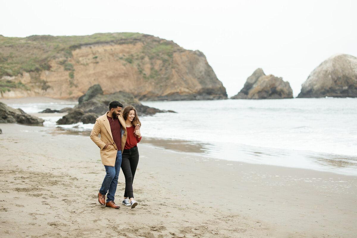 18-engagement-photo-bride-groom-orlando-wedding-photographer-28-north-13