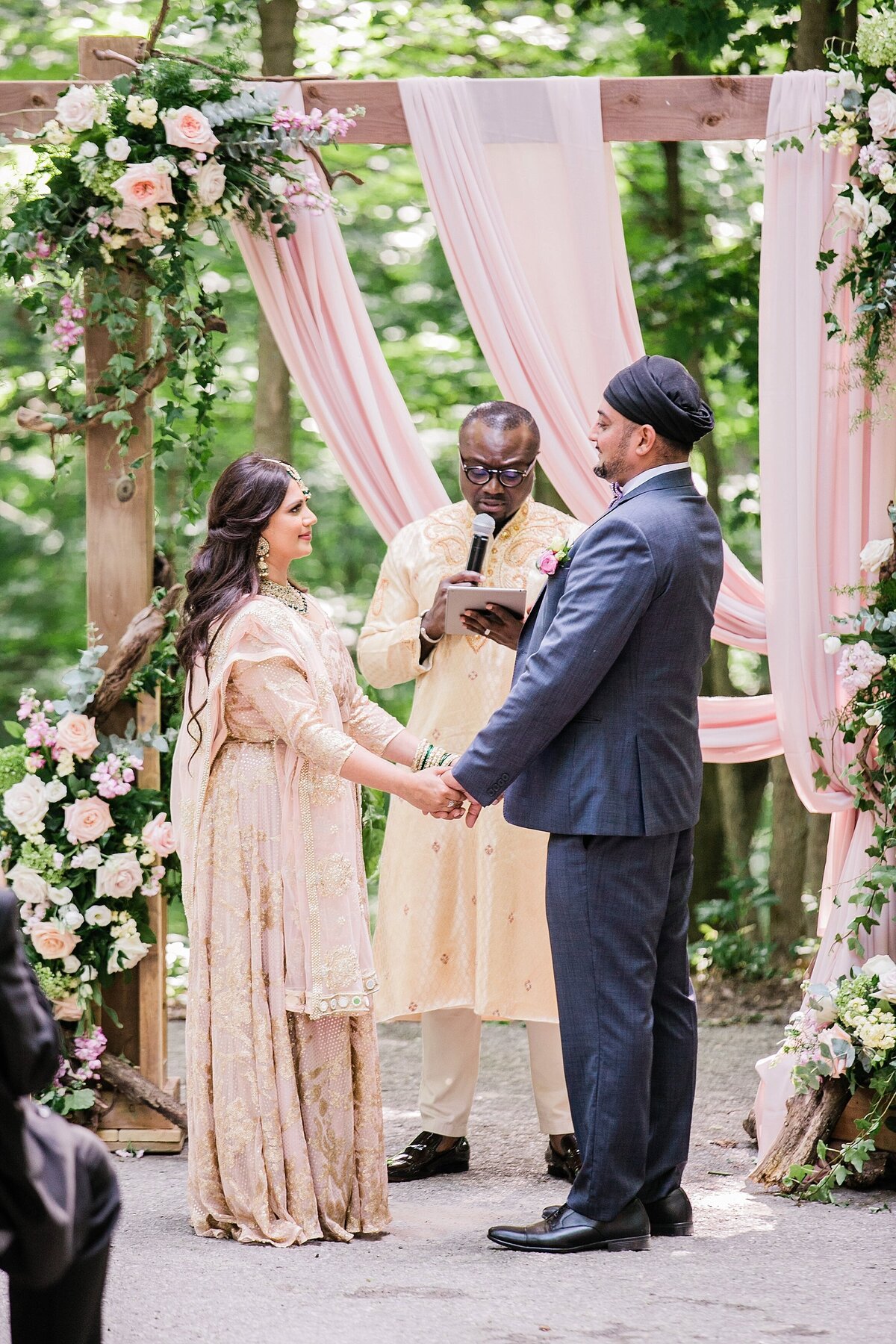 Toronto-Forest-Garden-Wedding-LauraClarkePhotos_0022