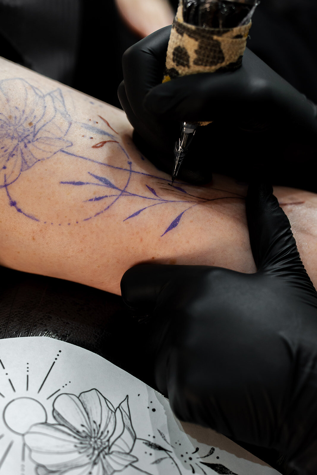 tatoueuse-ligne-fine-sisteron-cavezza-portrait-pro19