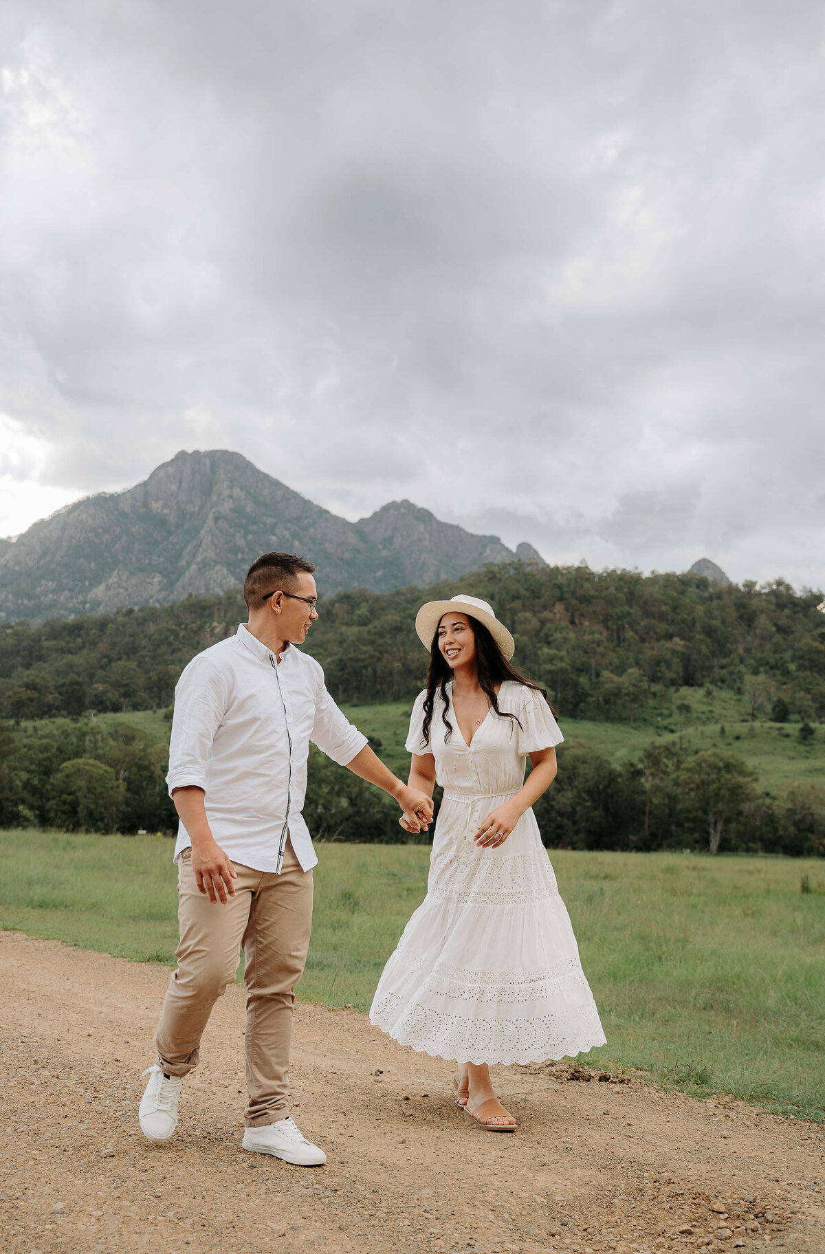 engagement photos at Mt Barney