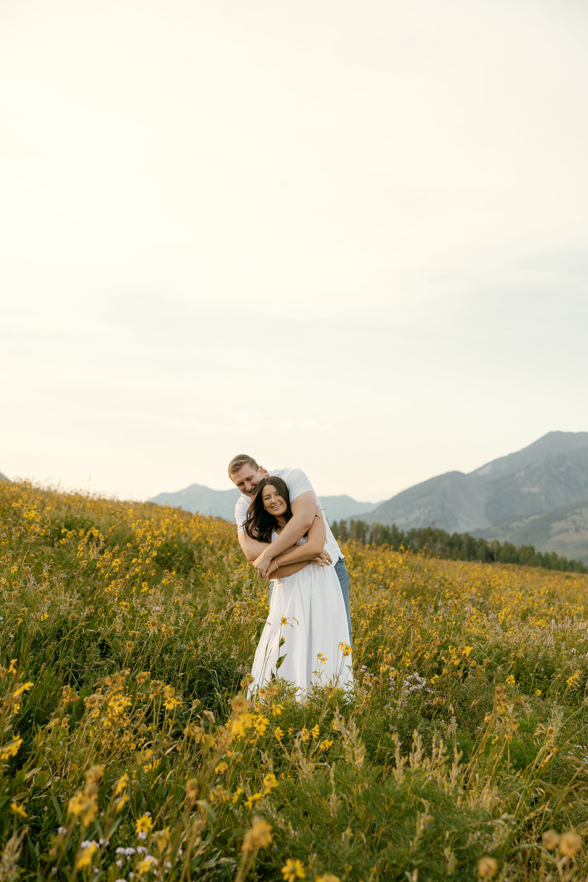 Abigail Anne Photography Colorado and Chicago Wedding and Couples Photographer — Portfolio Featured Story — Emily and Kayne's Engagement 18