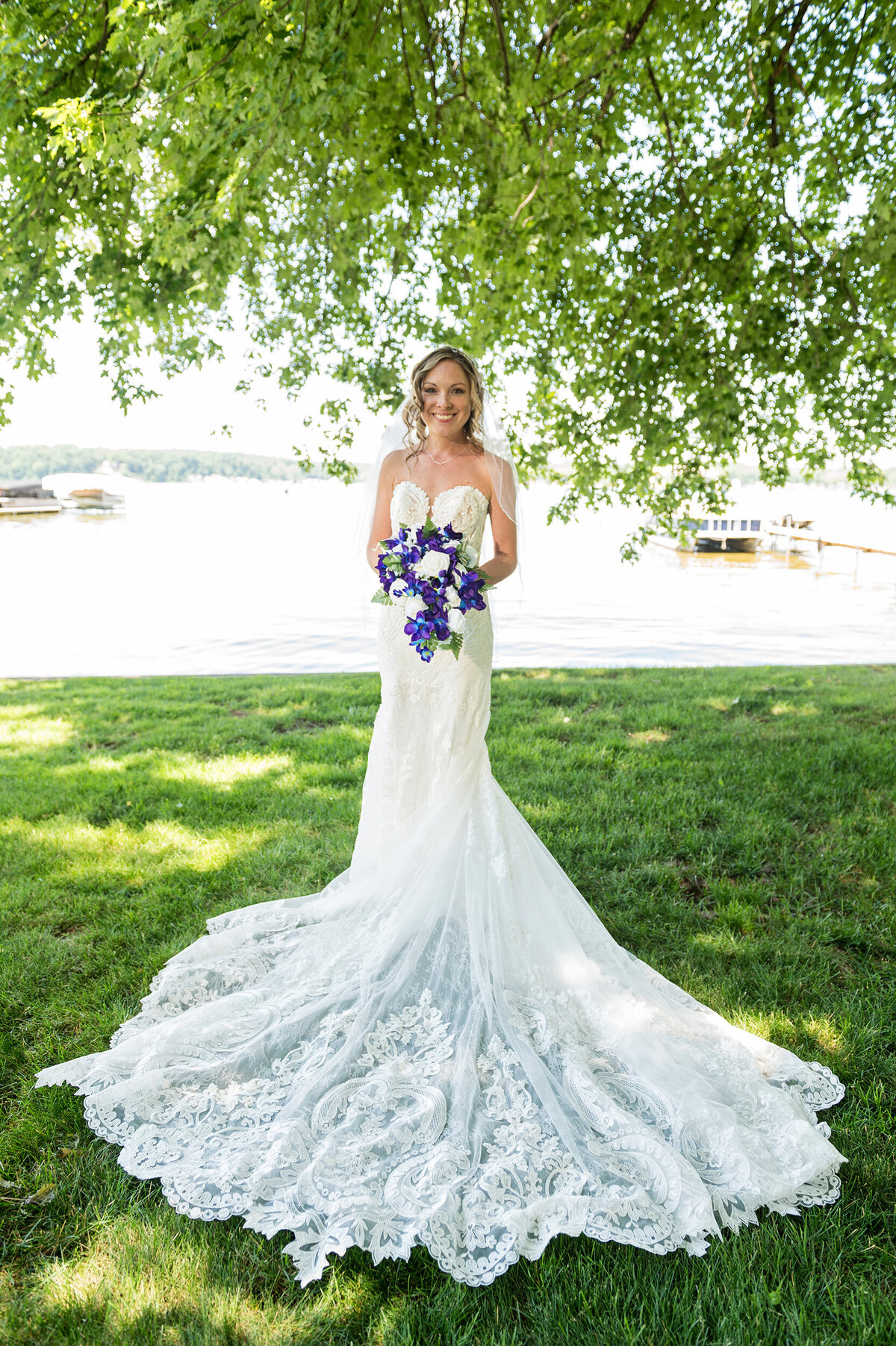 Detroit-Wedding-Photographer-The-Landing-087