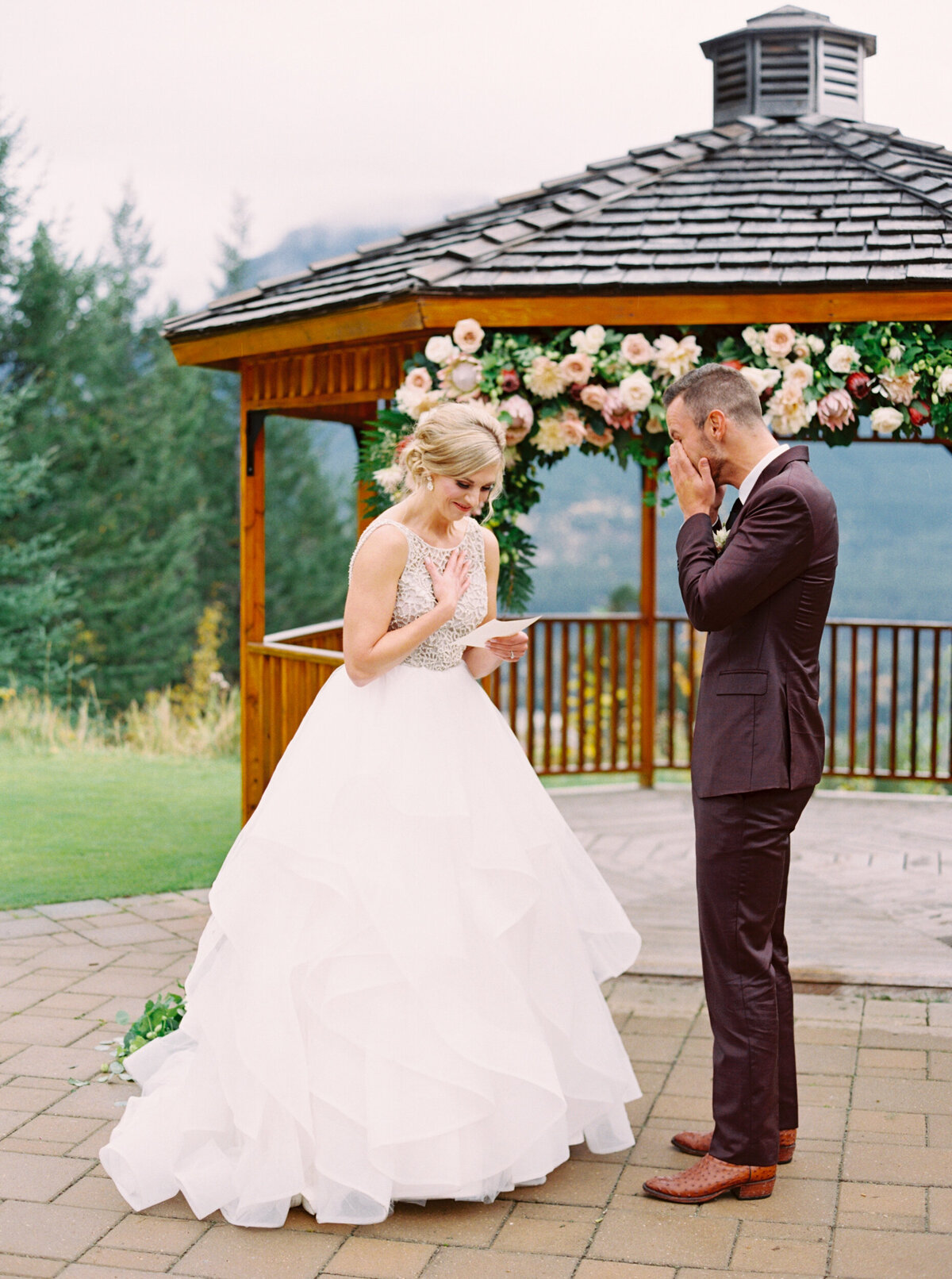 Calgary+Wedding+Photographers-47