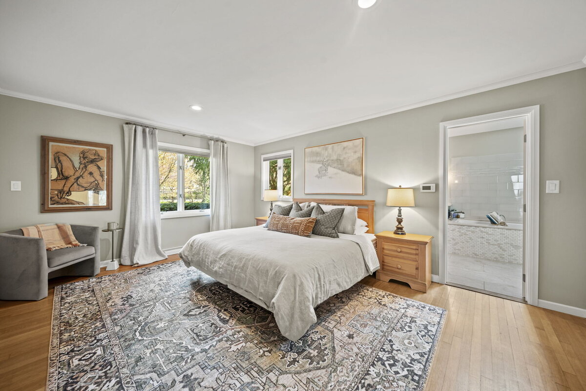 38-web-or-mls-A7402234