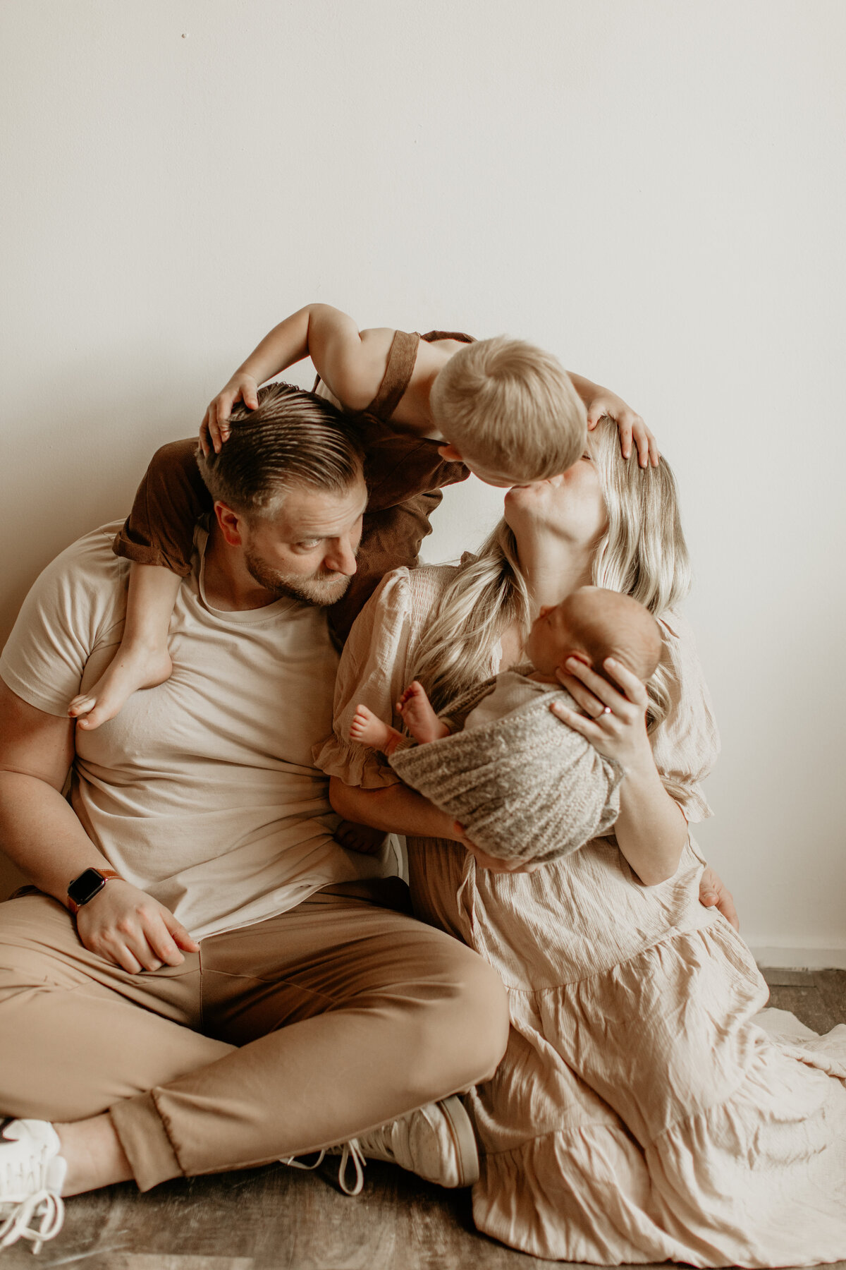 Kansas-City-Family-Photographer--43