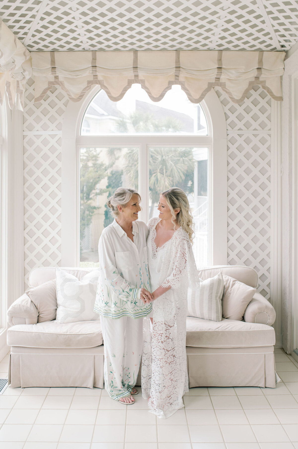 OliviaAndrew-married-11