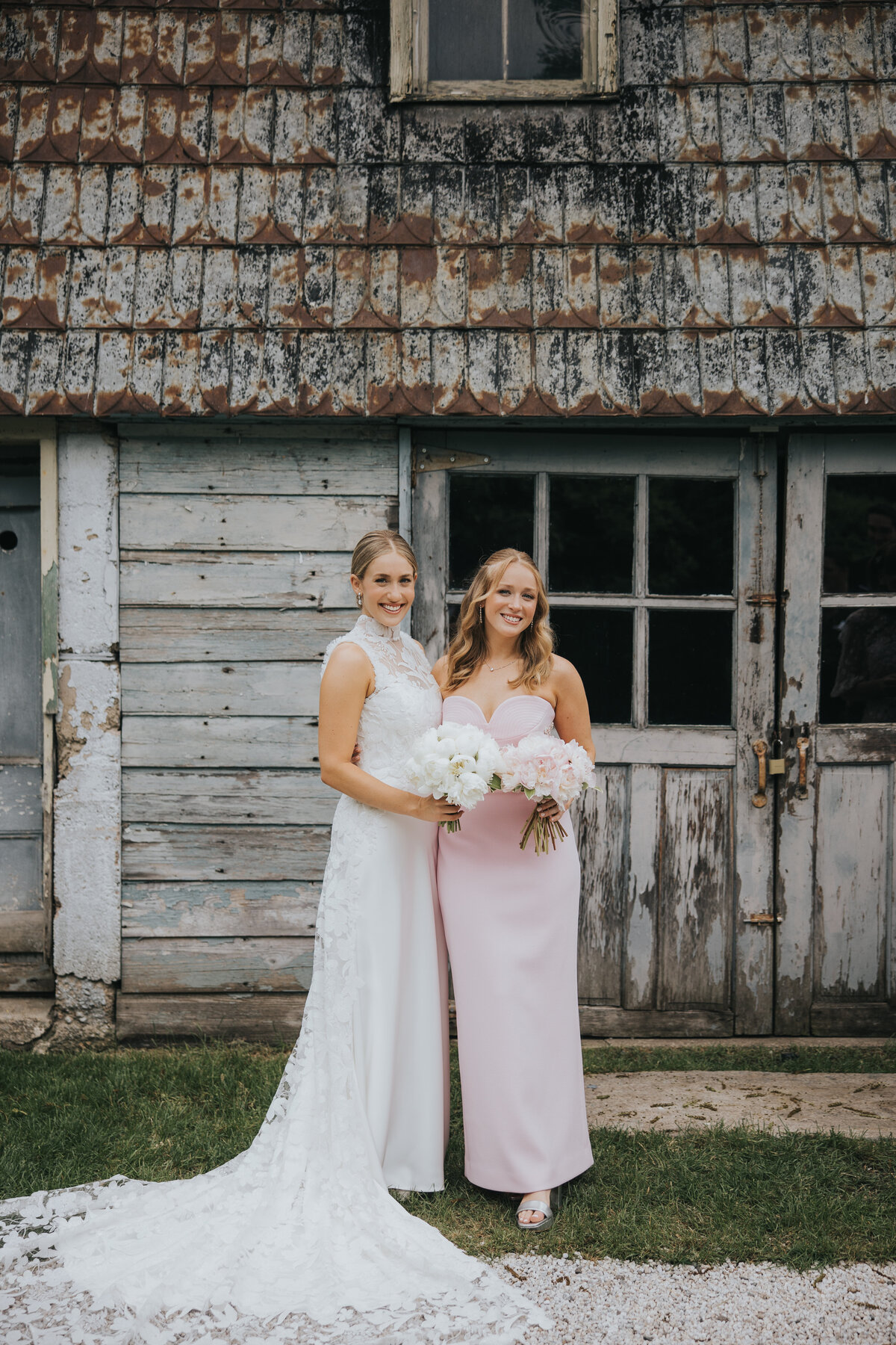 lizzie zack valley rock inn wedding love is rad-6010051