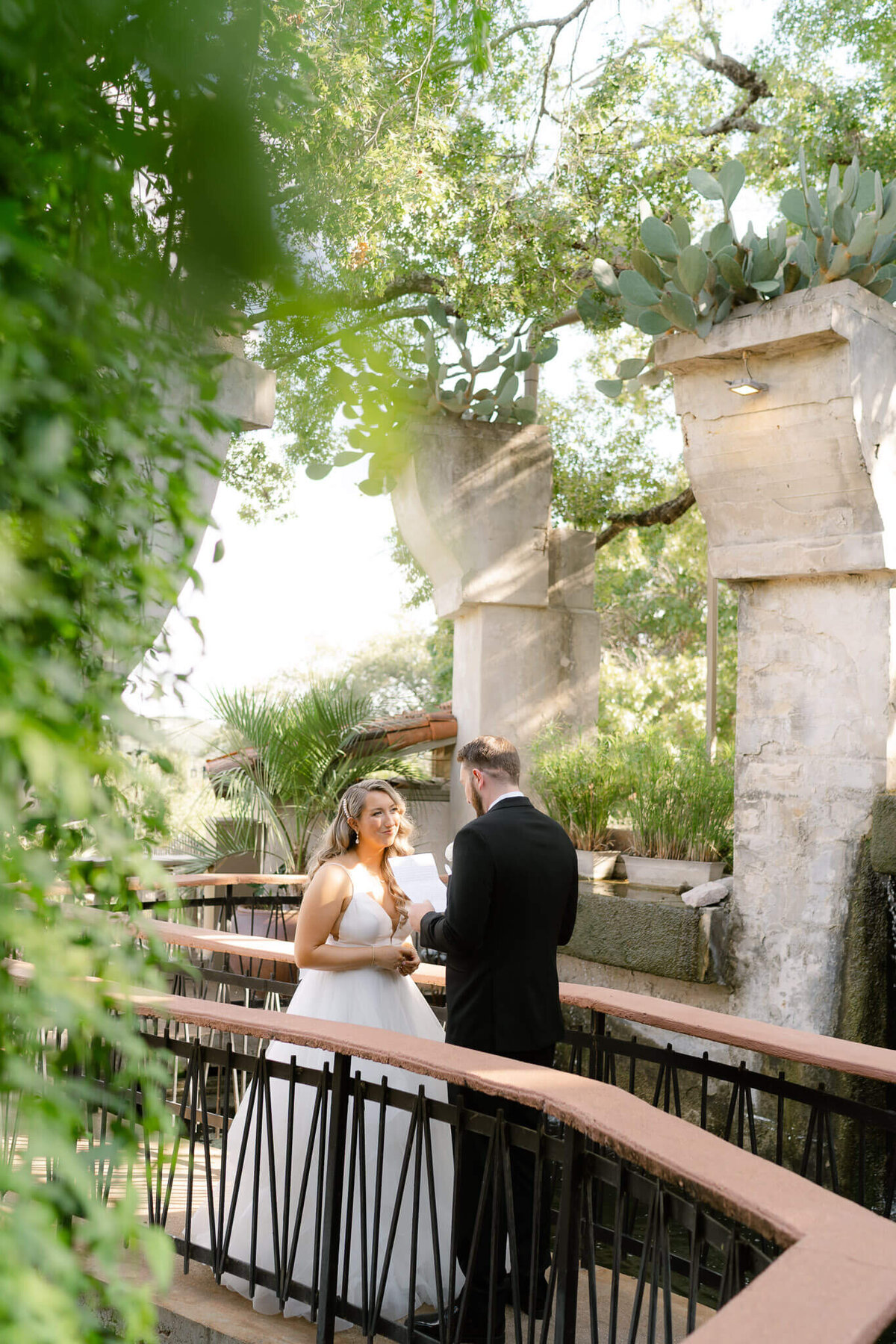 Documentary-Wedding-Photographer-13