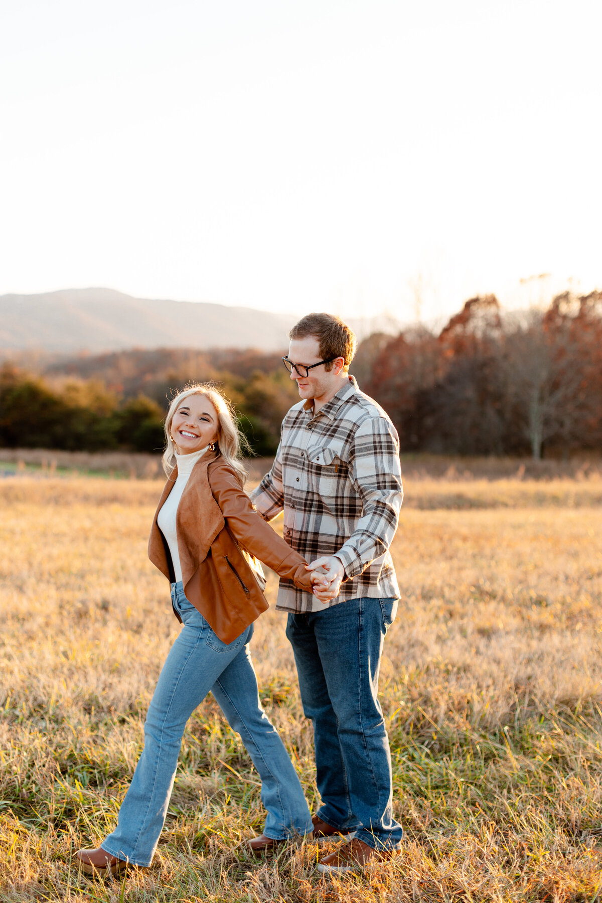 Dreamy-Southern-Bridal-Session-Waters-Edge-At-Tart-Farms-20