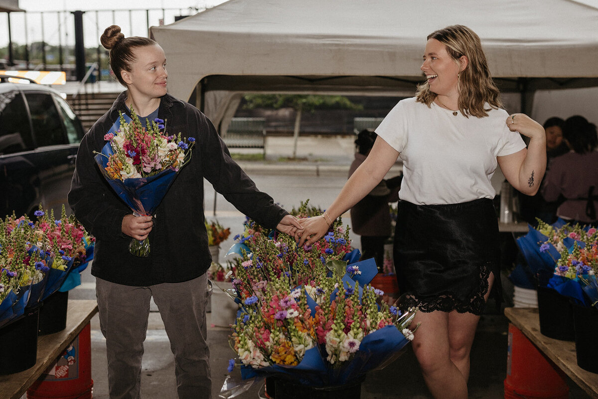 Sadie+Halle+Farmers-Market-Engagement-Shoot-18