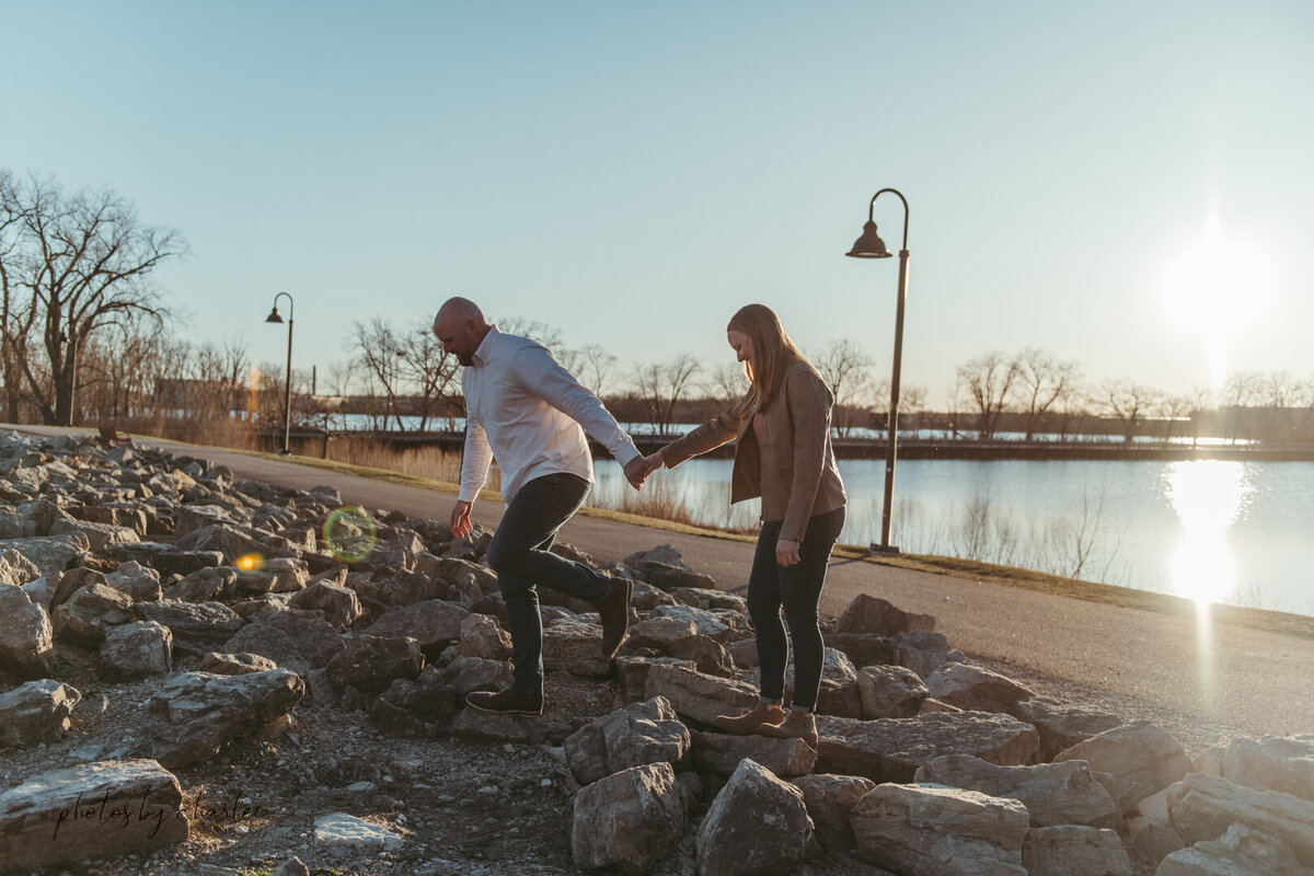 Appleton engagement photographer-5